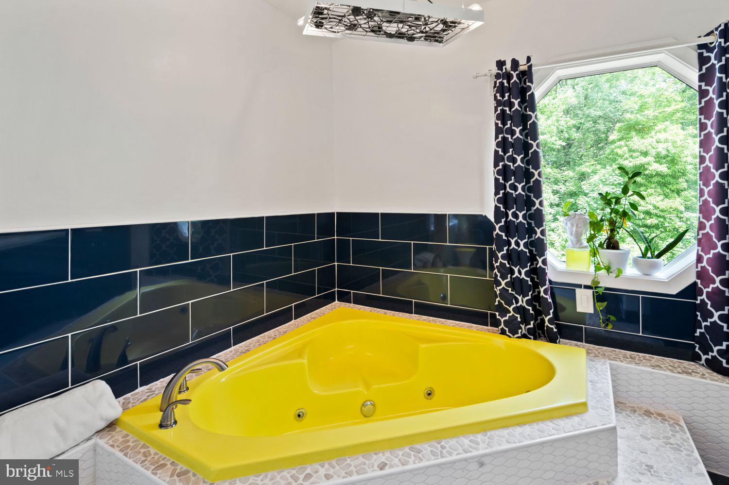 ELKINS PARK - Residential