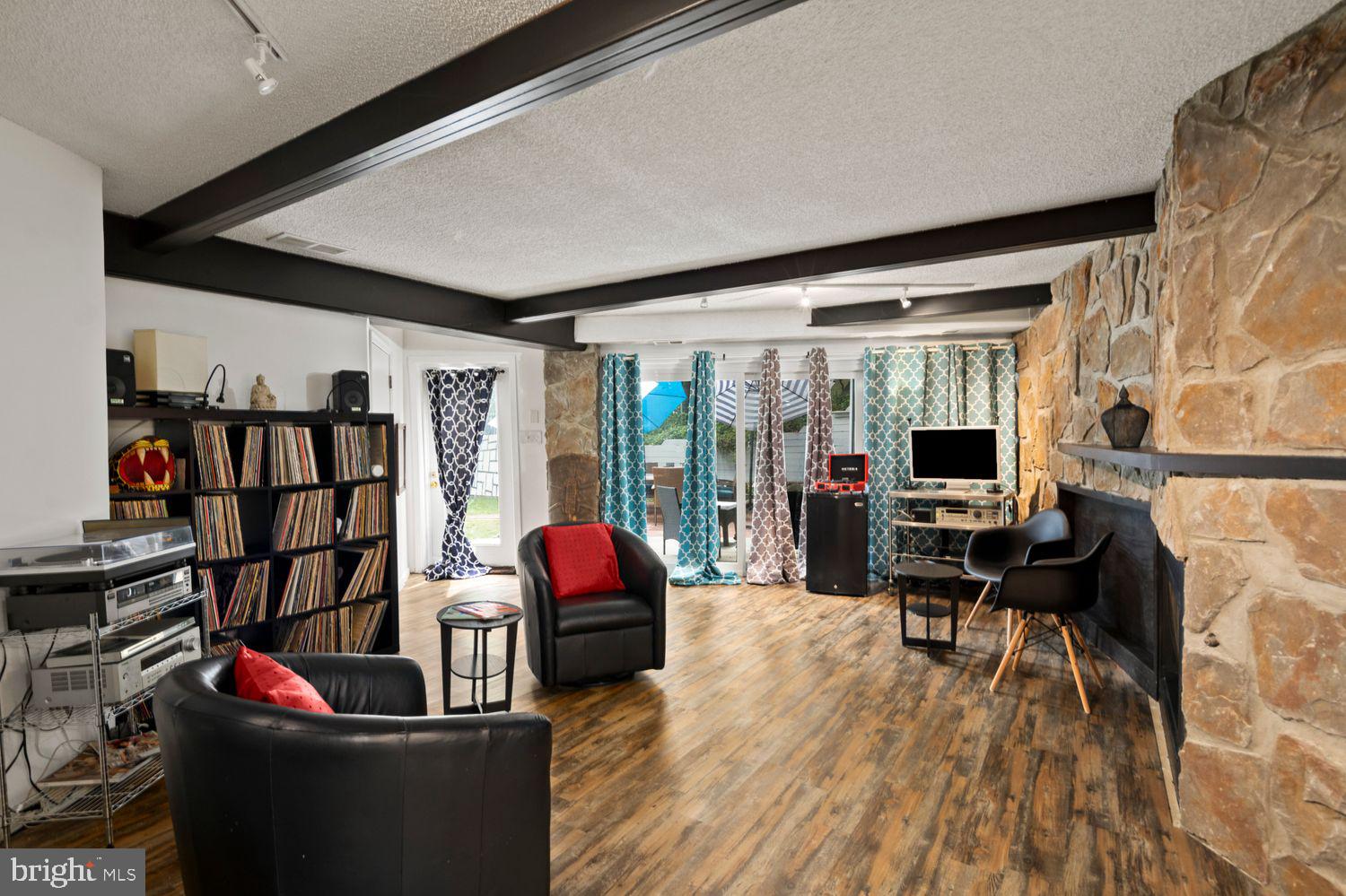 ELKINS PARK - Residential