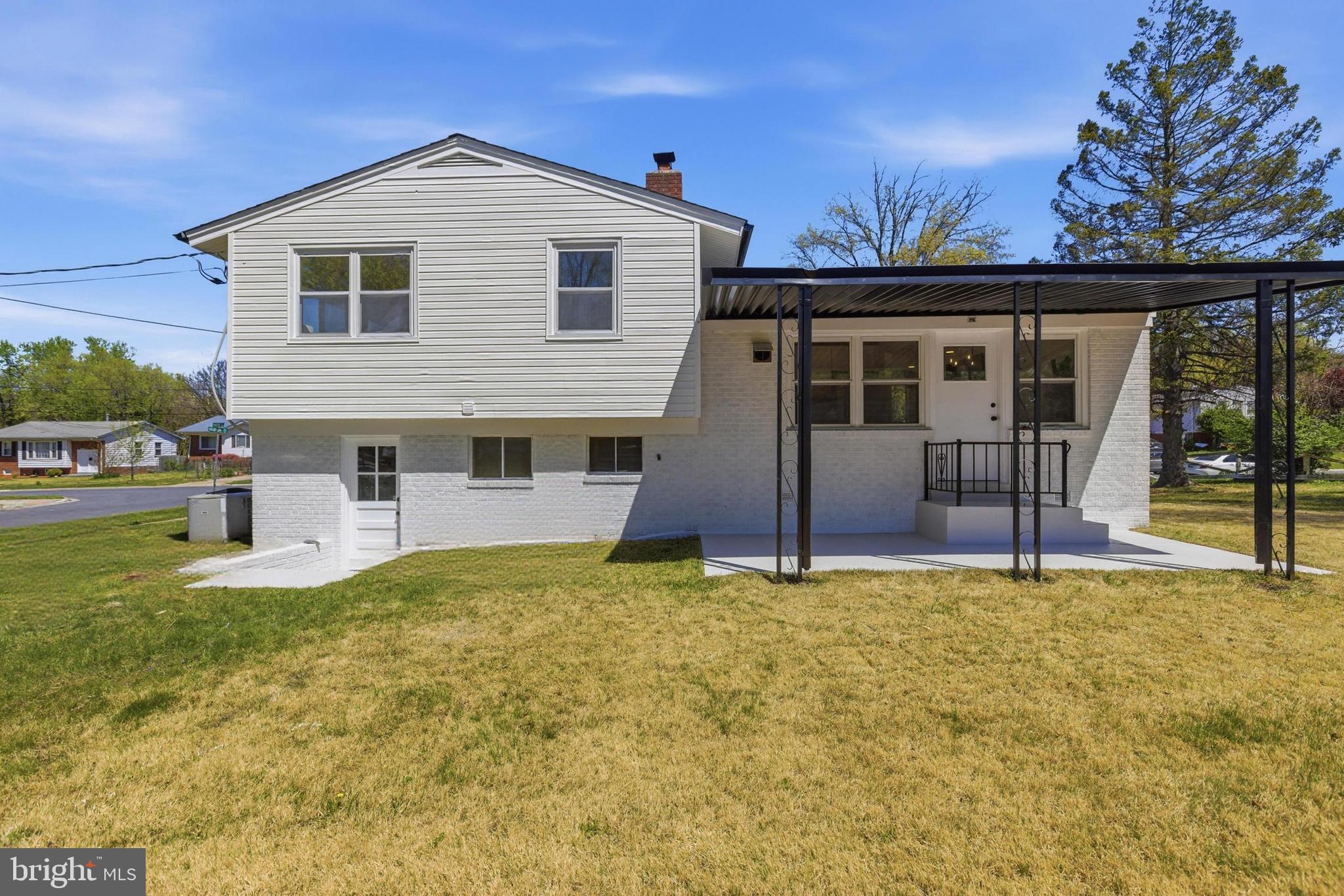 GREENWOOD KNOLLS - Residential