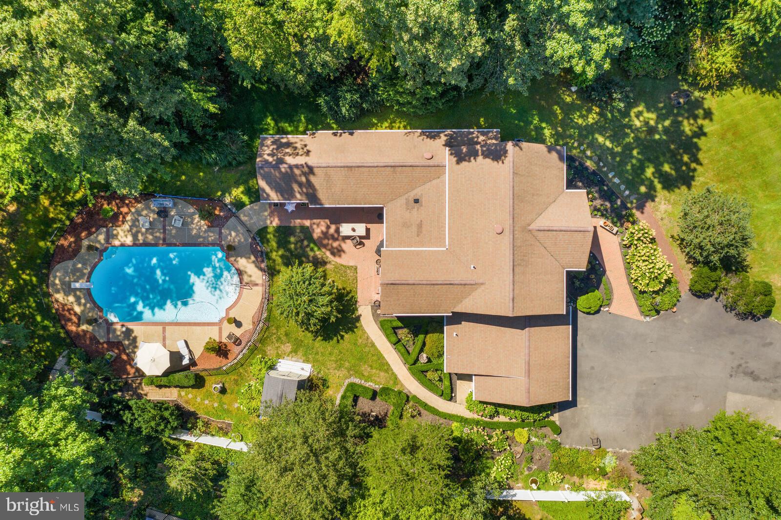 GAILA WOODS - Residential