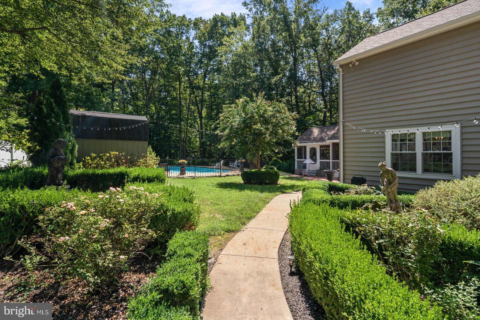 GAILA WOODS - Residential