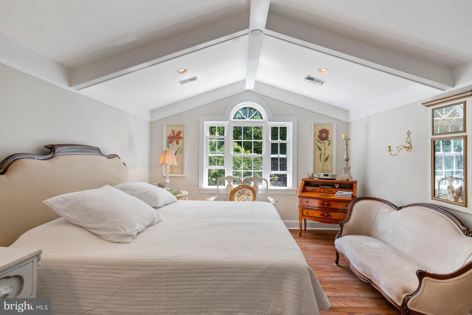 GAILA WOODS - Residential