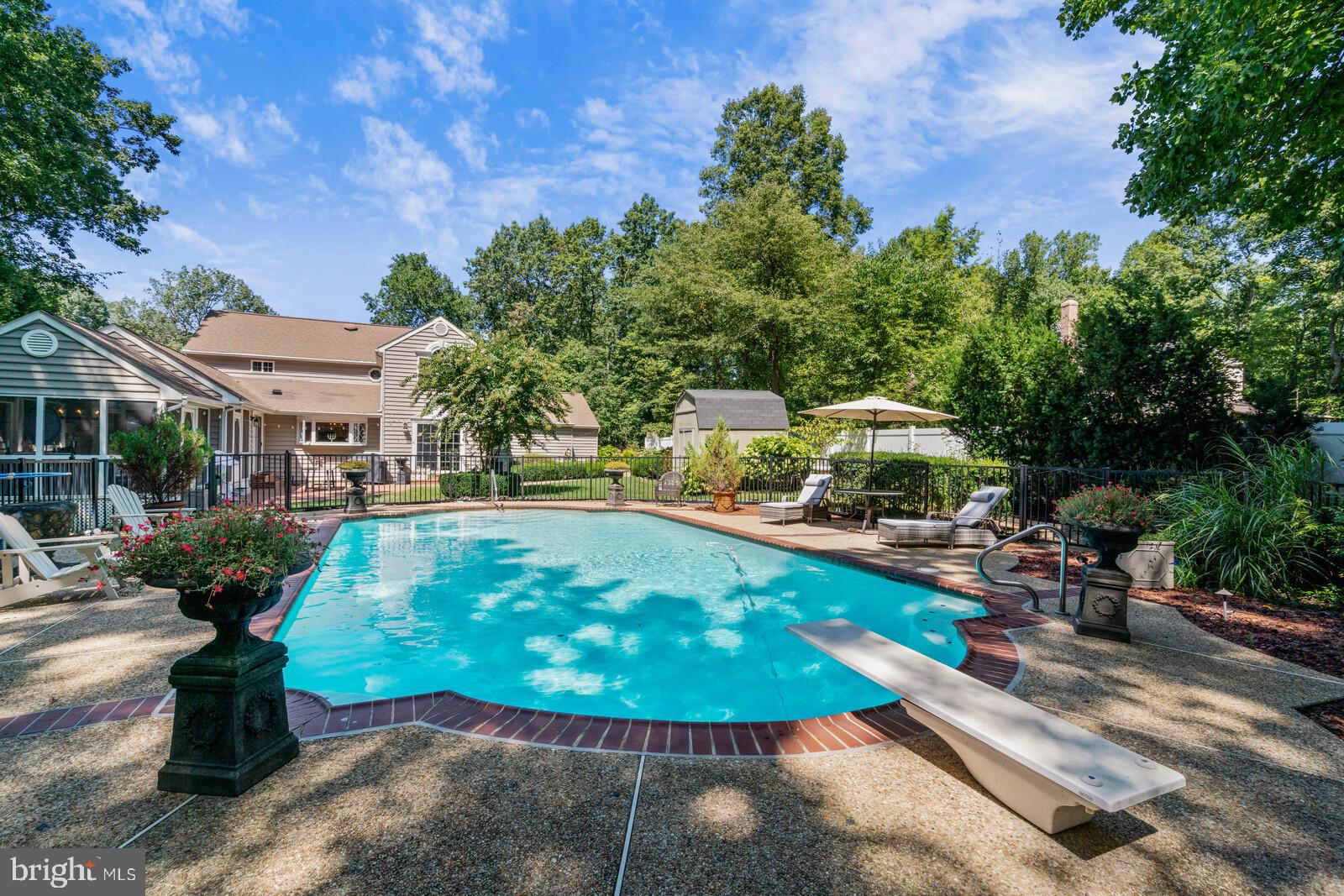 GAILA WOODS - Residential