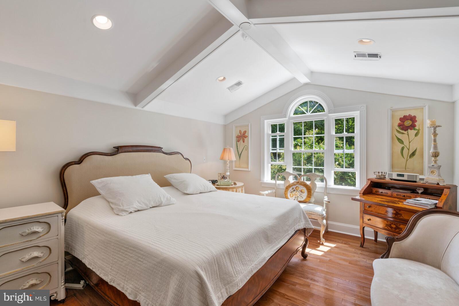 GAILA WOODS - Residential