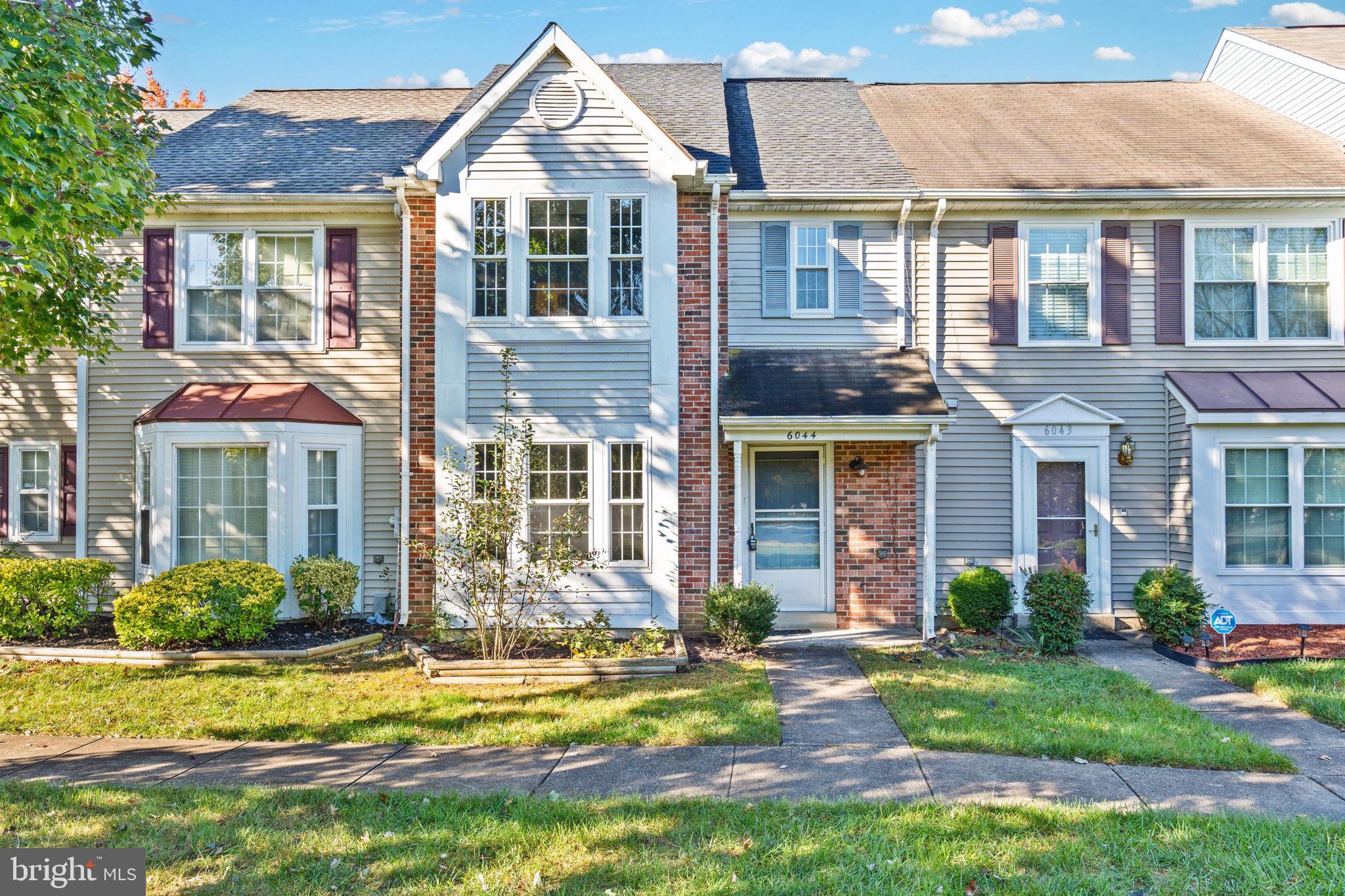 ST CHARLES SUB - HAMPSHIRE - Residential Lease