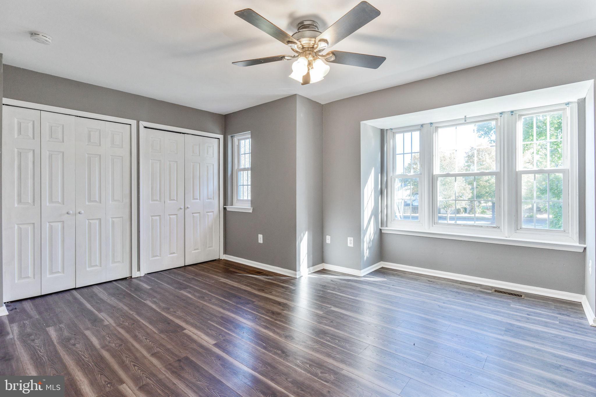 ST CHARLES SUB - HAMPSHIRE - Residential Lease