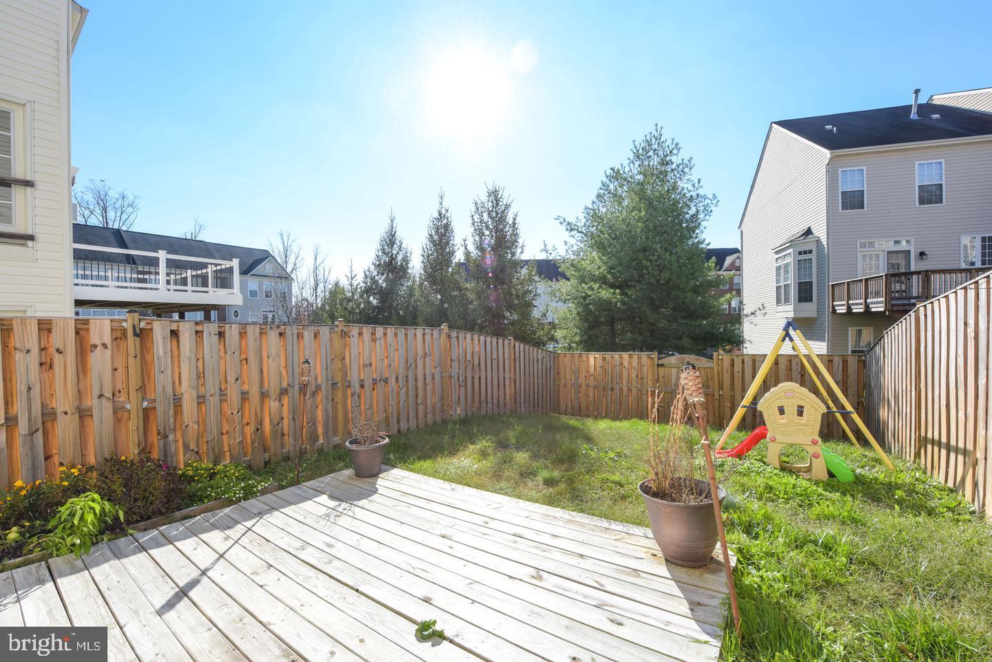 WOODSTREAM - Residential Lease