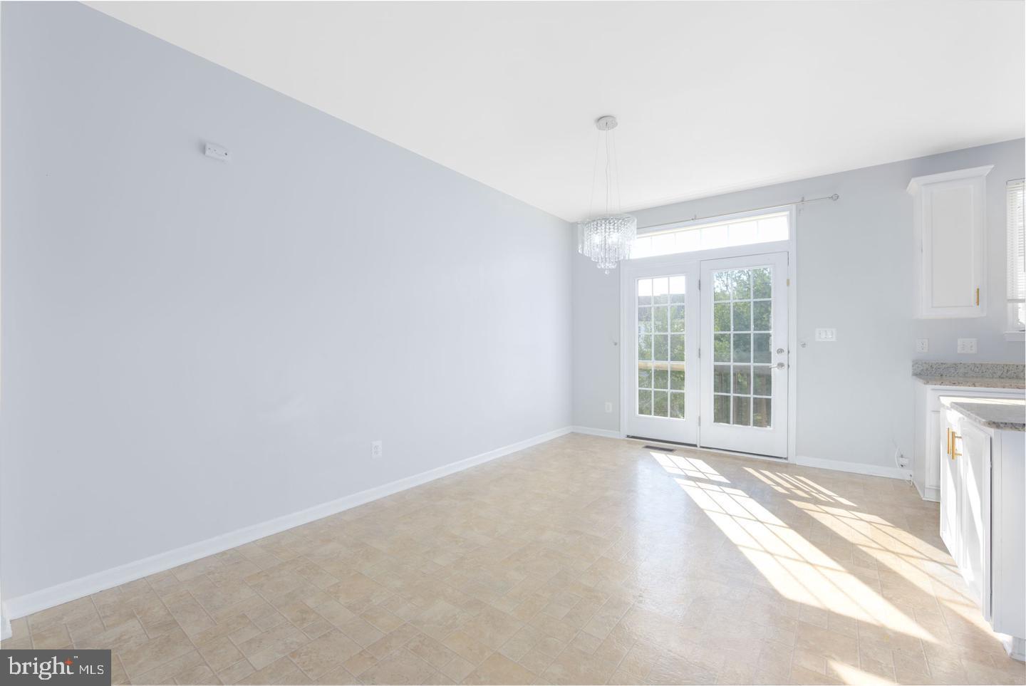 WOODSTREAM - Residential Lease