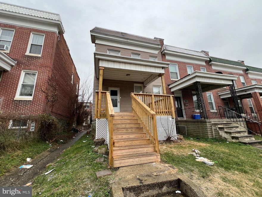 Spacious four beds two full baths and walkout basement end of group located in Tremont. Bring your paintbrush and be ready to make some improvements. Property zoned R6 for potential additional investment opportunities. All offers considered.