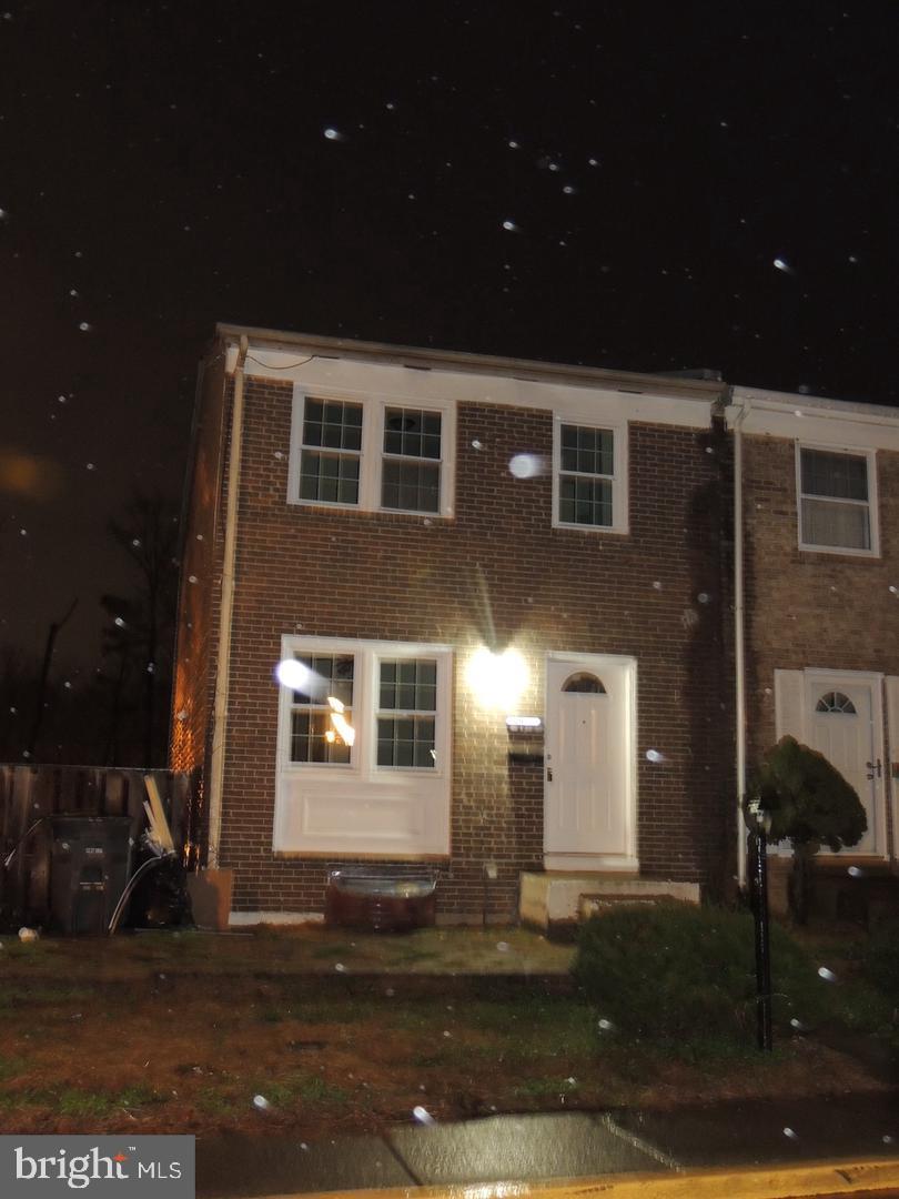 VILLAGE GATE - Residential Lease