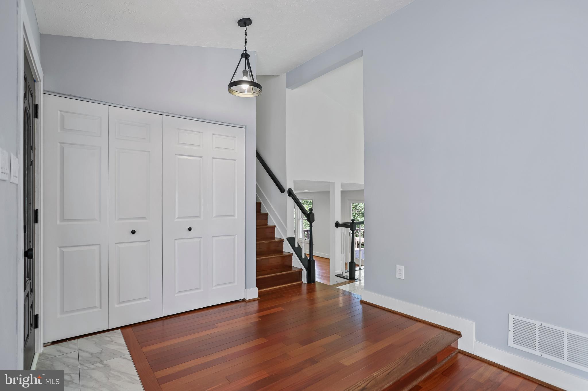 TANGLEWOOD - Residential