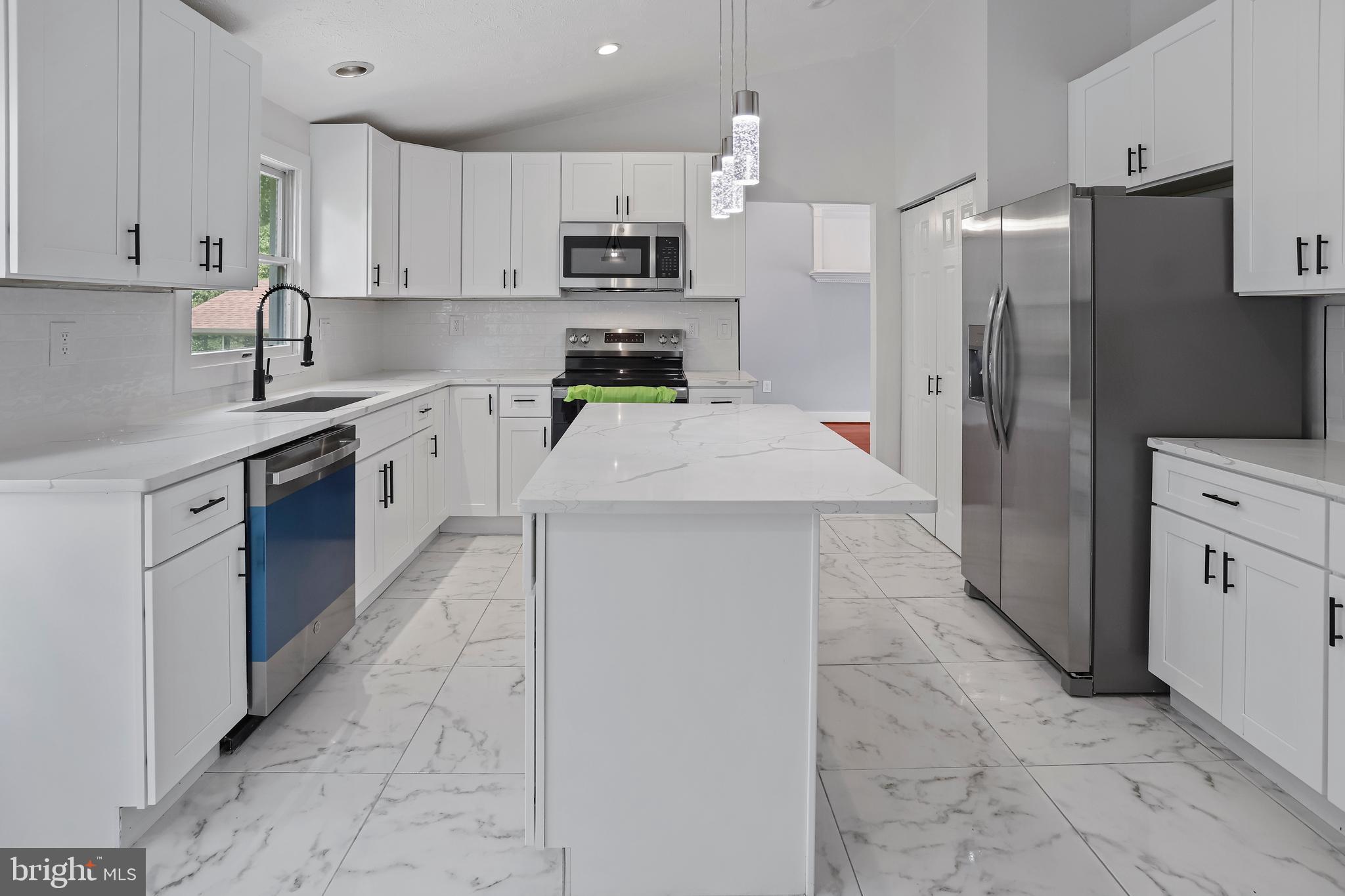 TANGLEWOOD - Residential