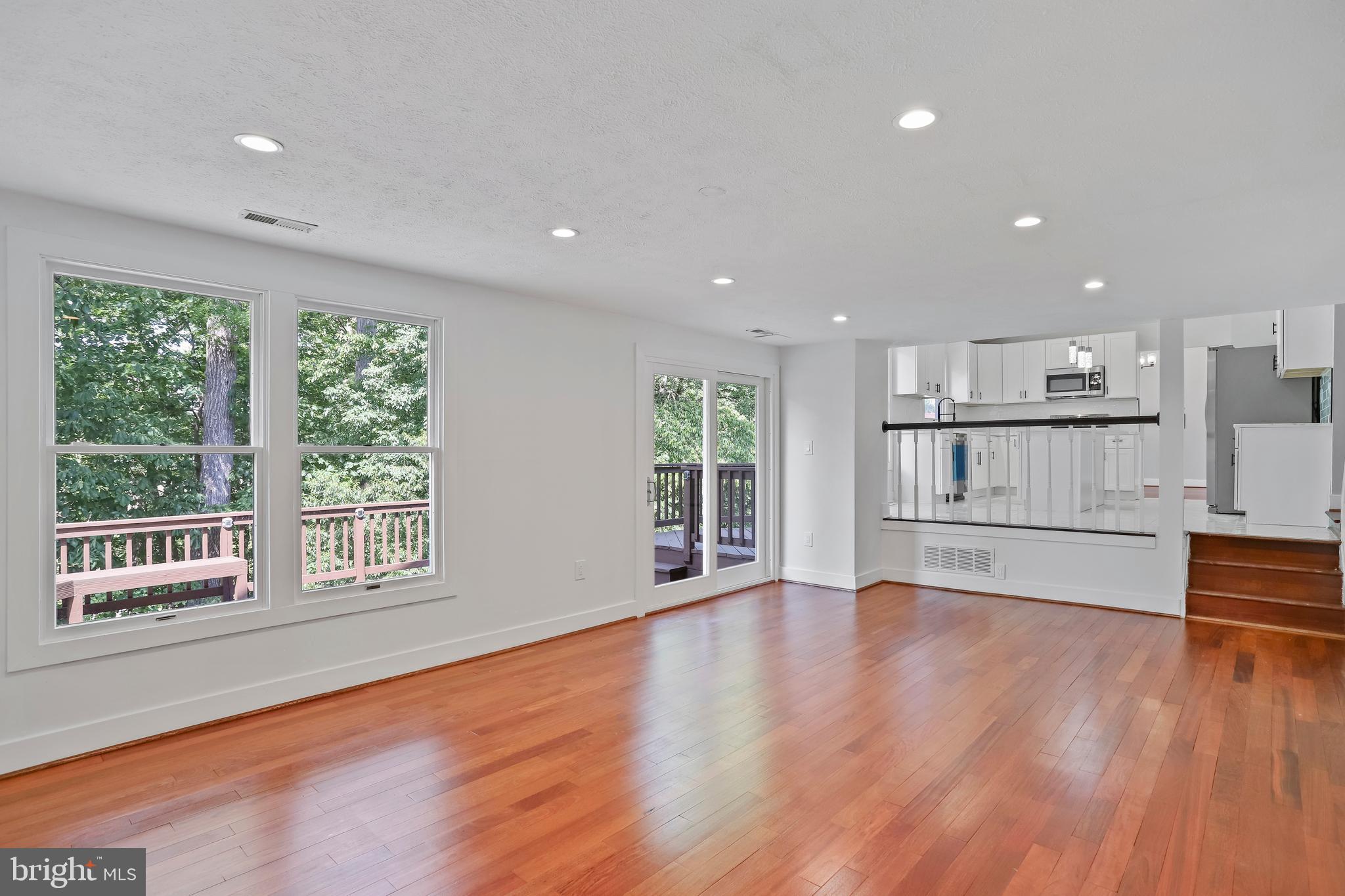 TANGLEWOOD - Residential