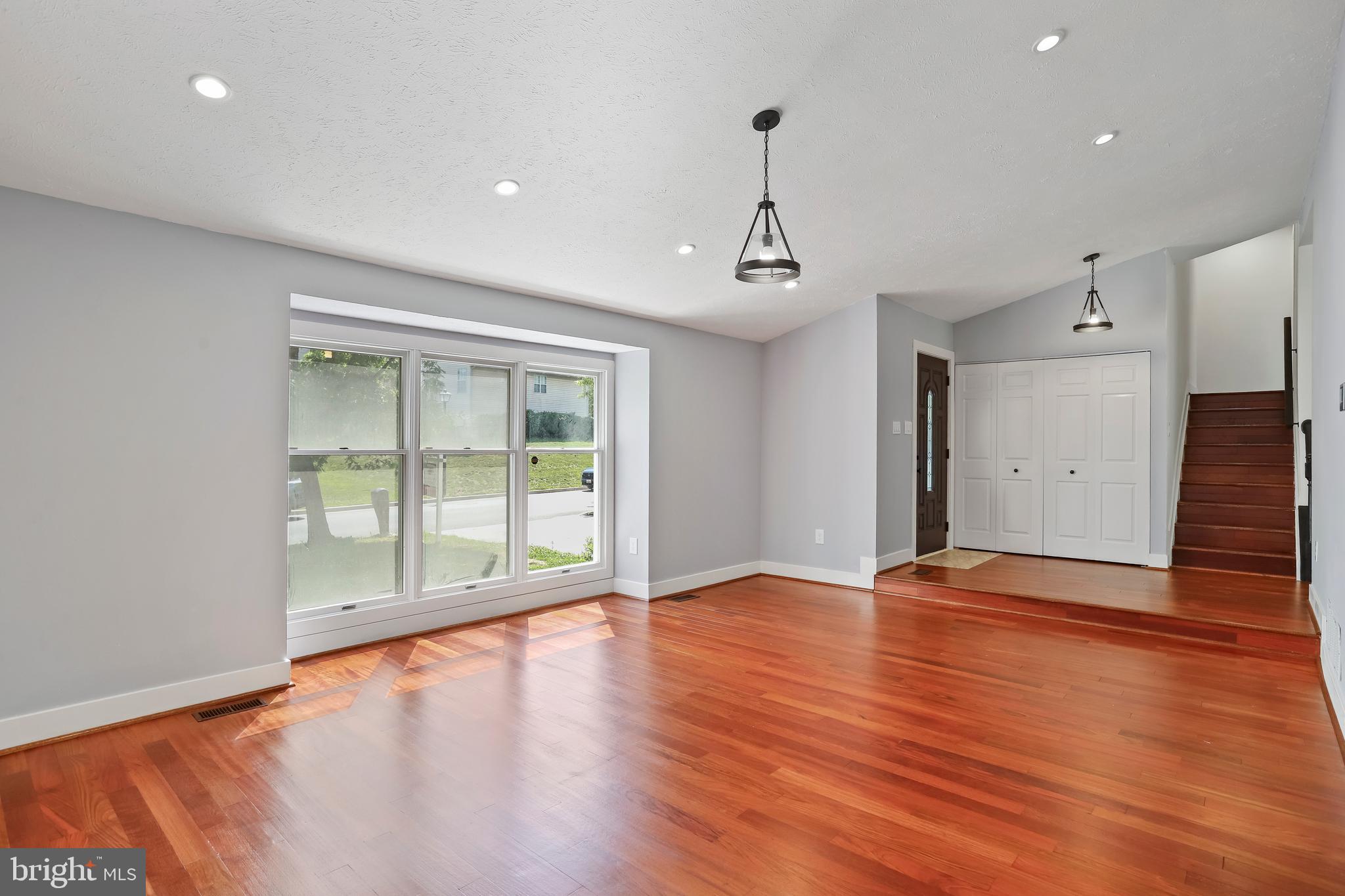 TANGLEWOOD - Residential