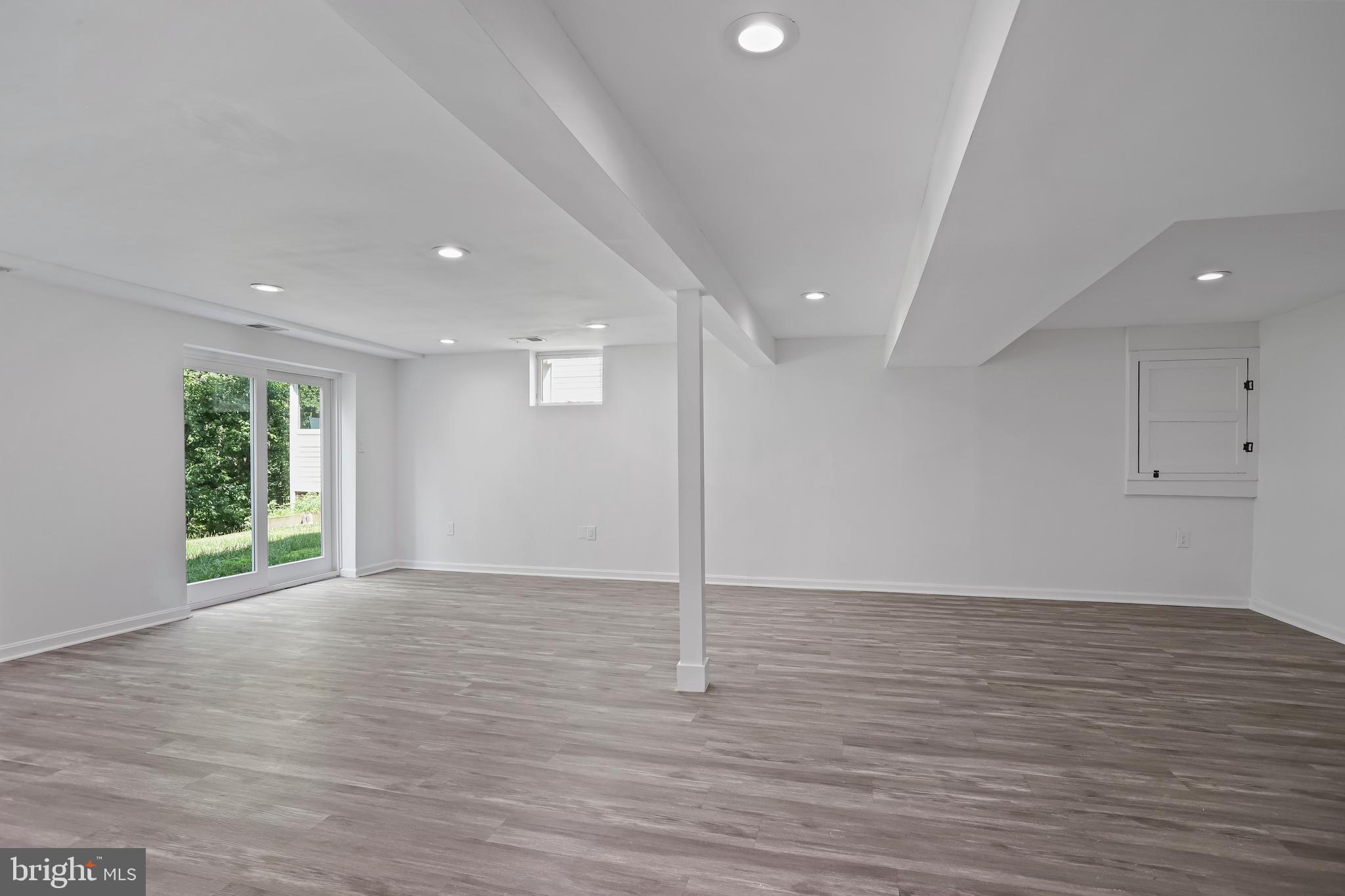 TANGLEWOOD - Residential