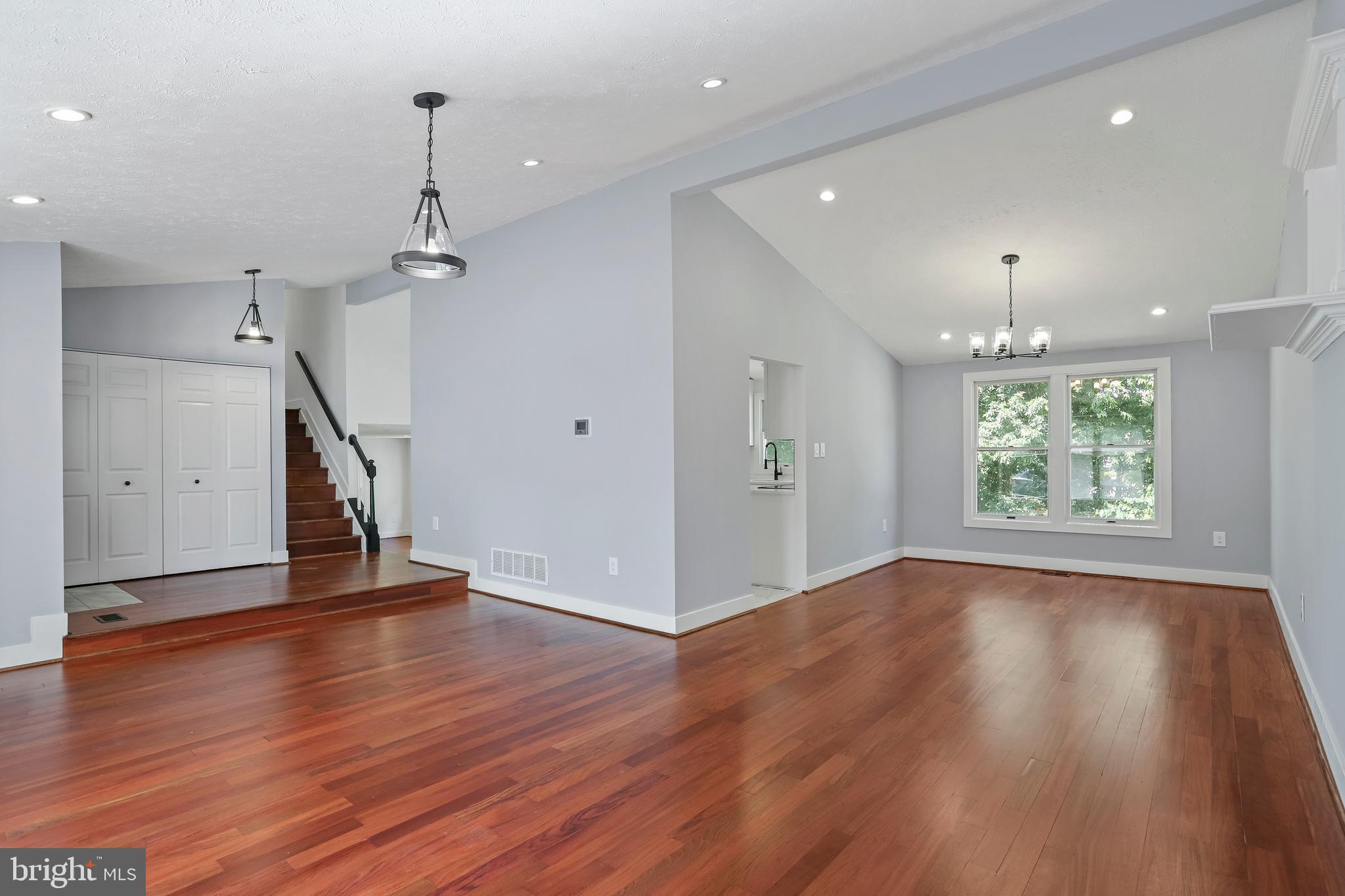 TANGLEWOOD - Residential