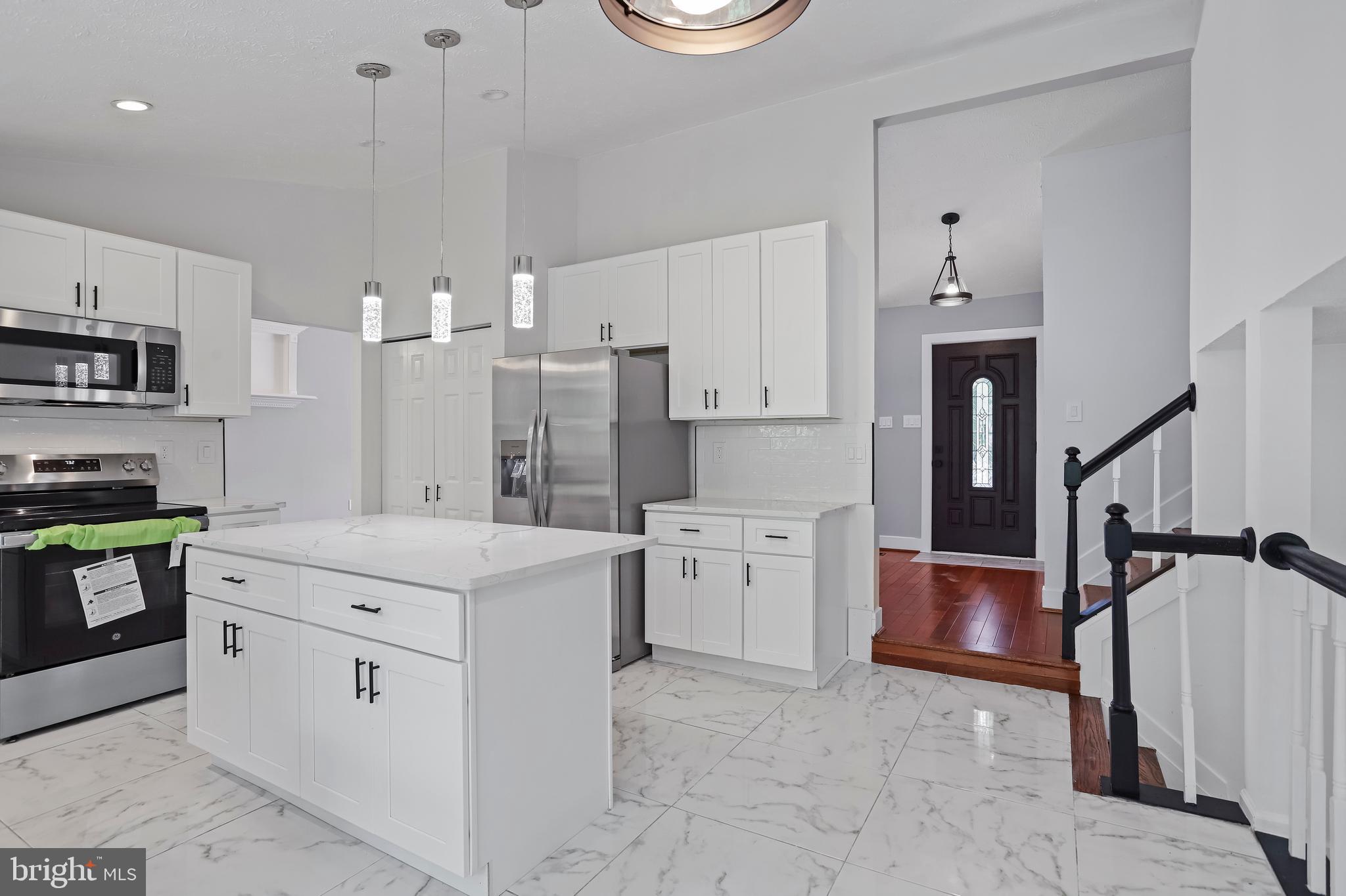 TANGLEWOOD - Residential