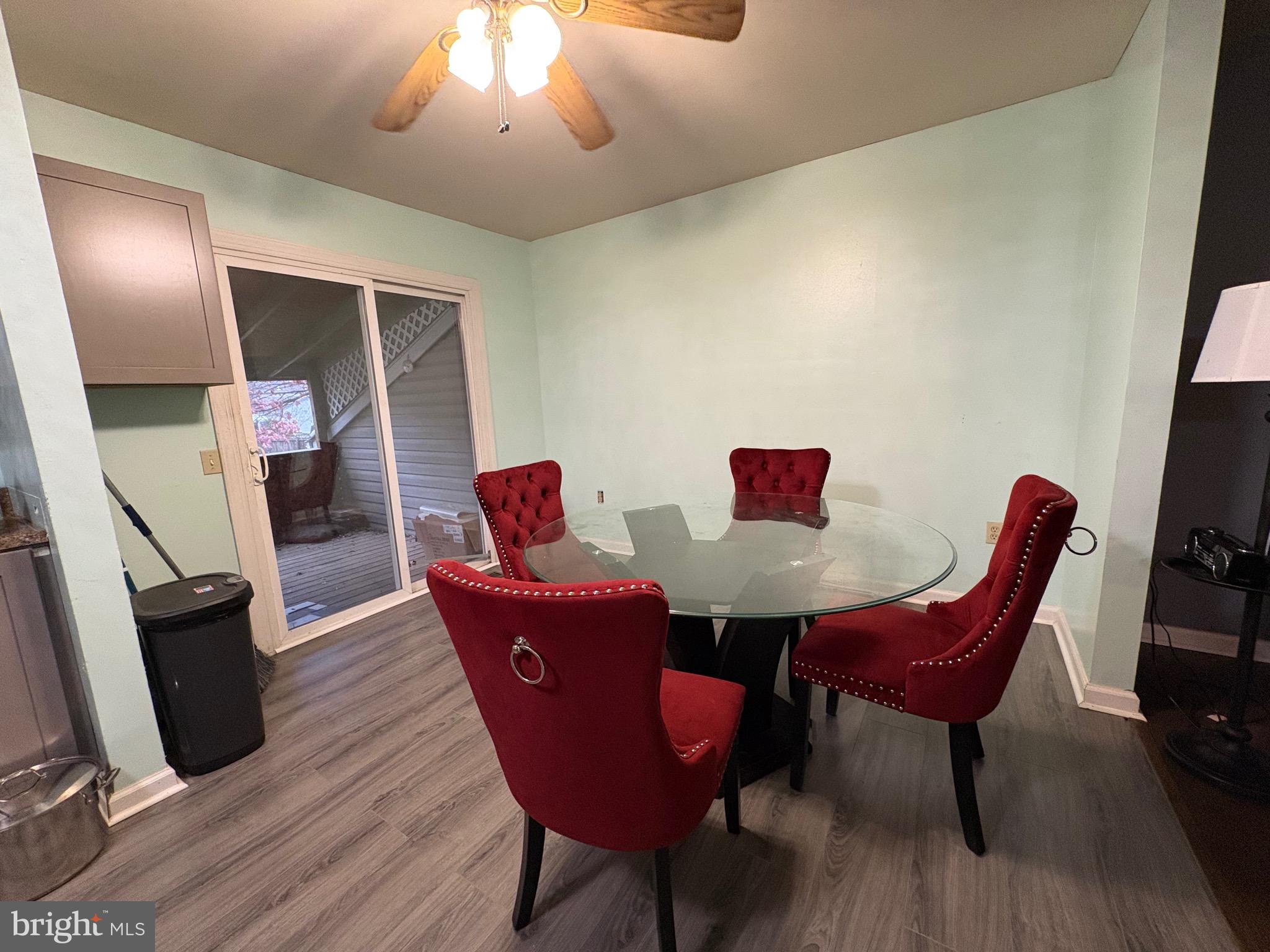 WHITE OAK VILLAGE - Residential Lease