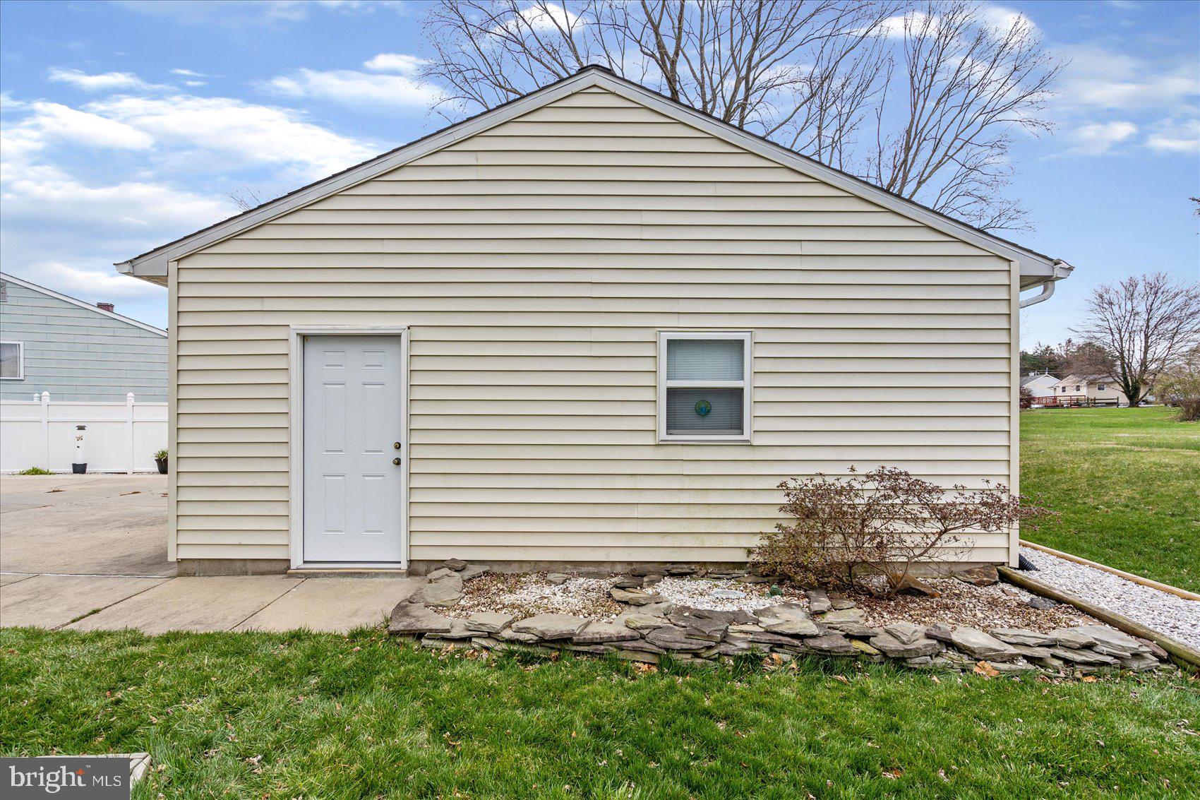 PERRY HALL VILLAGE - Residential