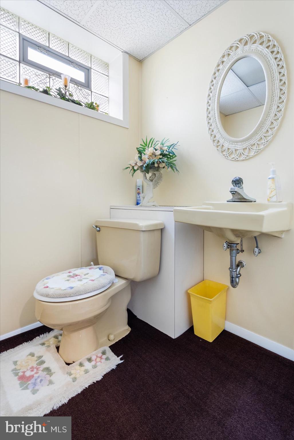 PERRY HALL VILLAGE - Residential