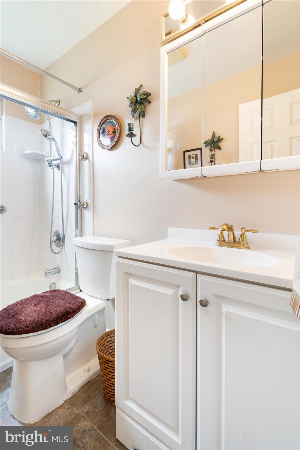 PERRY HALL VILLAGE - Residential