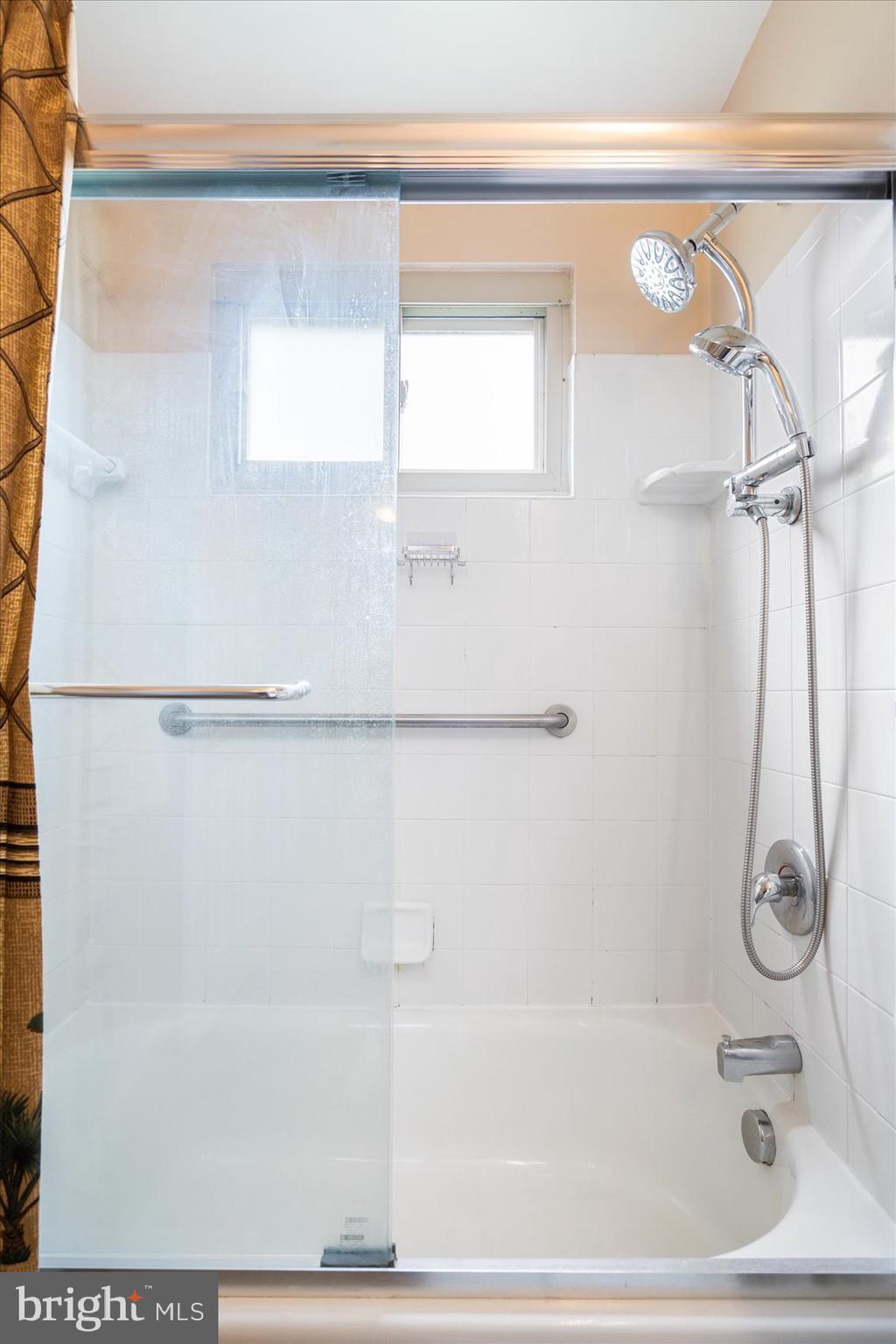 PERRY HALL VILLAGE - Residential