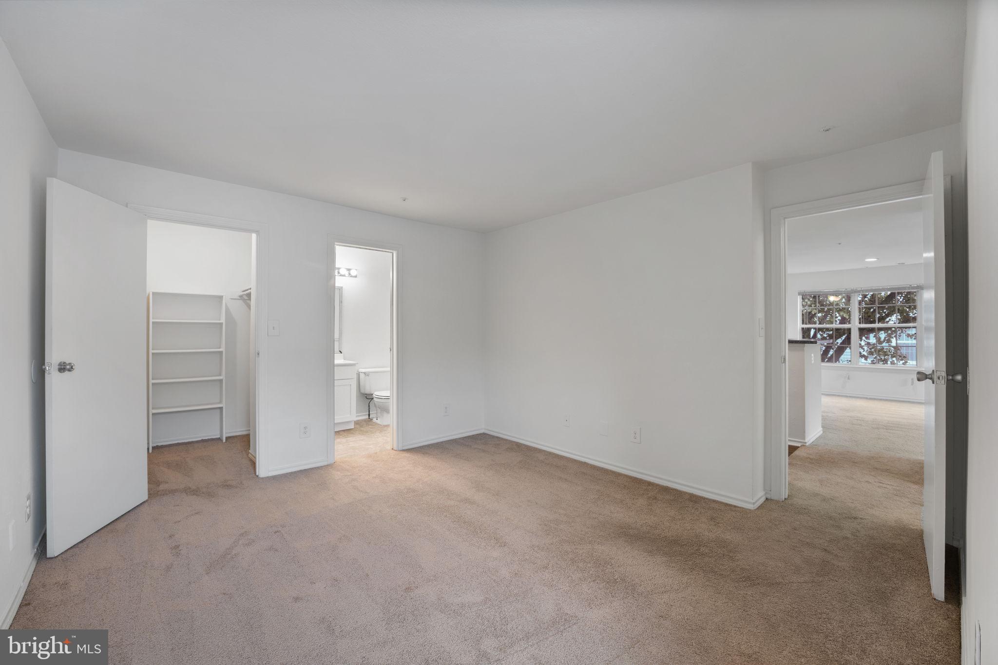 MONTGOMERY VILLAGE - Residential