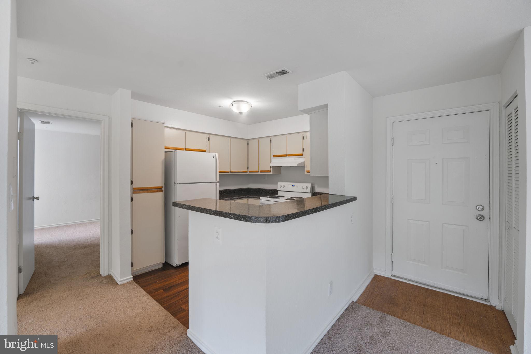 MONTGOMERY VILLAGE - Residential