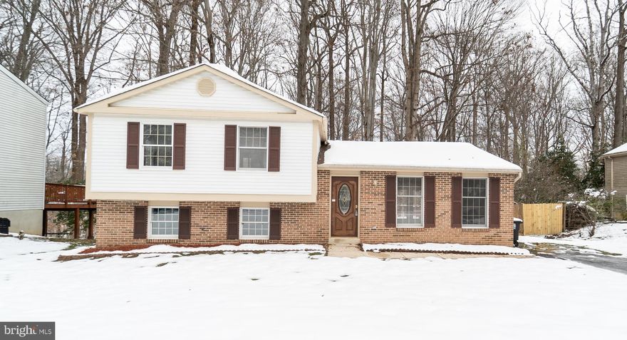 START YOUR NEW YEAR IN A NEW HOME! GORGEOUS SFH SPLIT LEVEL  FEATURES 3 BEDROOMS ALONG WITH A BASEMENT BONUS ROOM (4TH ROOM) AND 3 FULL BATHS. ALL NEW SS APPLIANCES, GRANITE TOPS, BACK SPLASH, UPGRADED BATHROOMS, NEW FLOORING IN KITCHEN, SANDED AND POLISHED FLOORING ON MAIN LEVEL, RECESS LIGHTS, FANS WITH LIGHTS IN BEDROOMS. NEW CARPET, FRESH COAT OF PAINT. FULLY FINISHED WALKOUT BASEMENT WITH A ROOM, REC ROOM AND A FULL BATH. REAR DECK OFF DINING ROOM AND FULLY FENCED BACK YARD BACKING TO TREES, QUIET CUL DE SAC LOCATION.