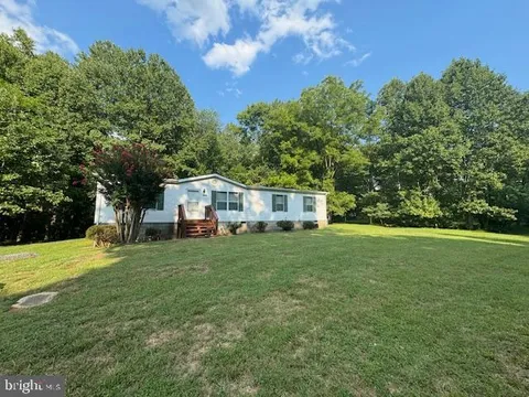 22033 Cedar Tree Lane, Rapidan, VA MLS: VACU2009644
