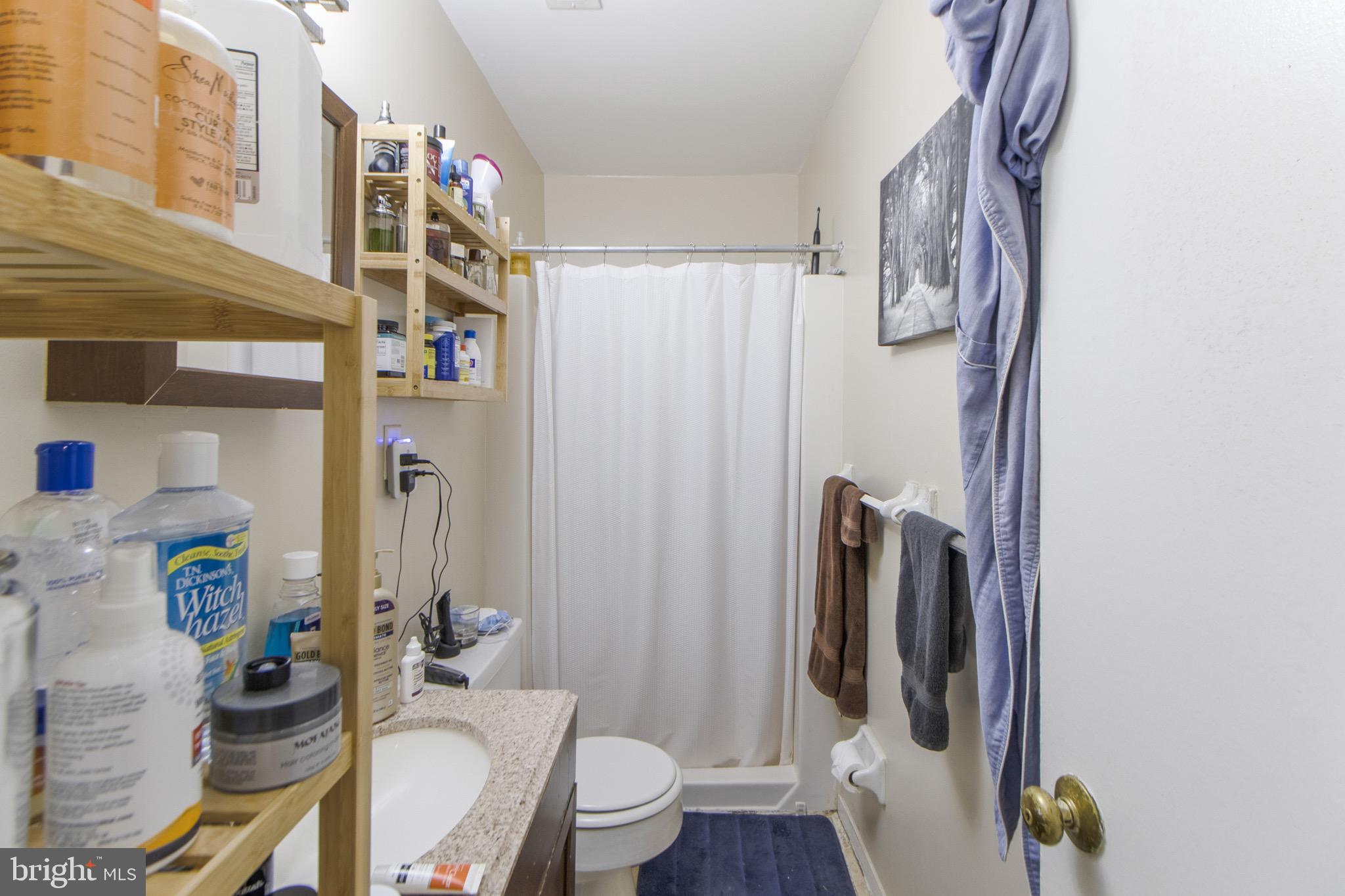 PICKWICK VILLAGE - Residential