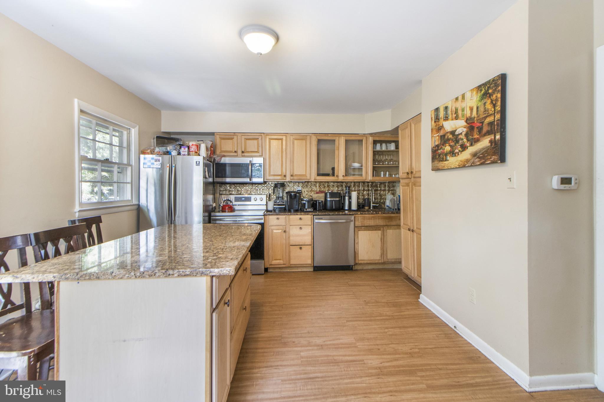 PICKWICK VILLAGE - Residential