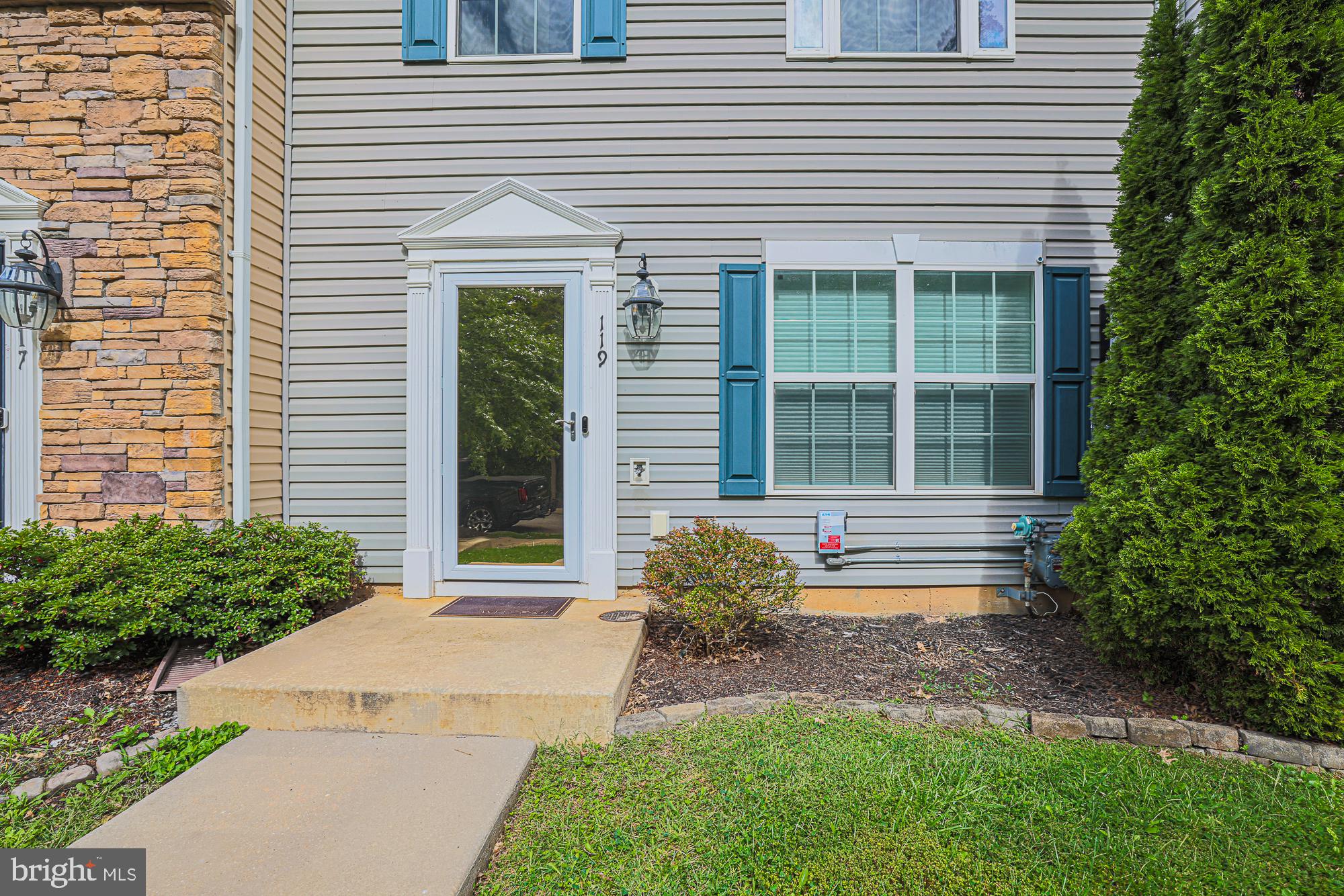 119 HOPEWELL DRIVE