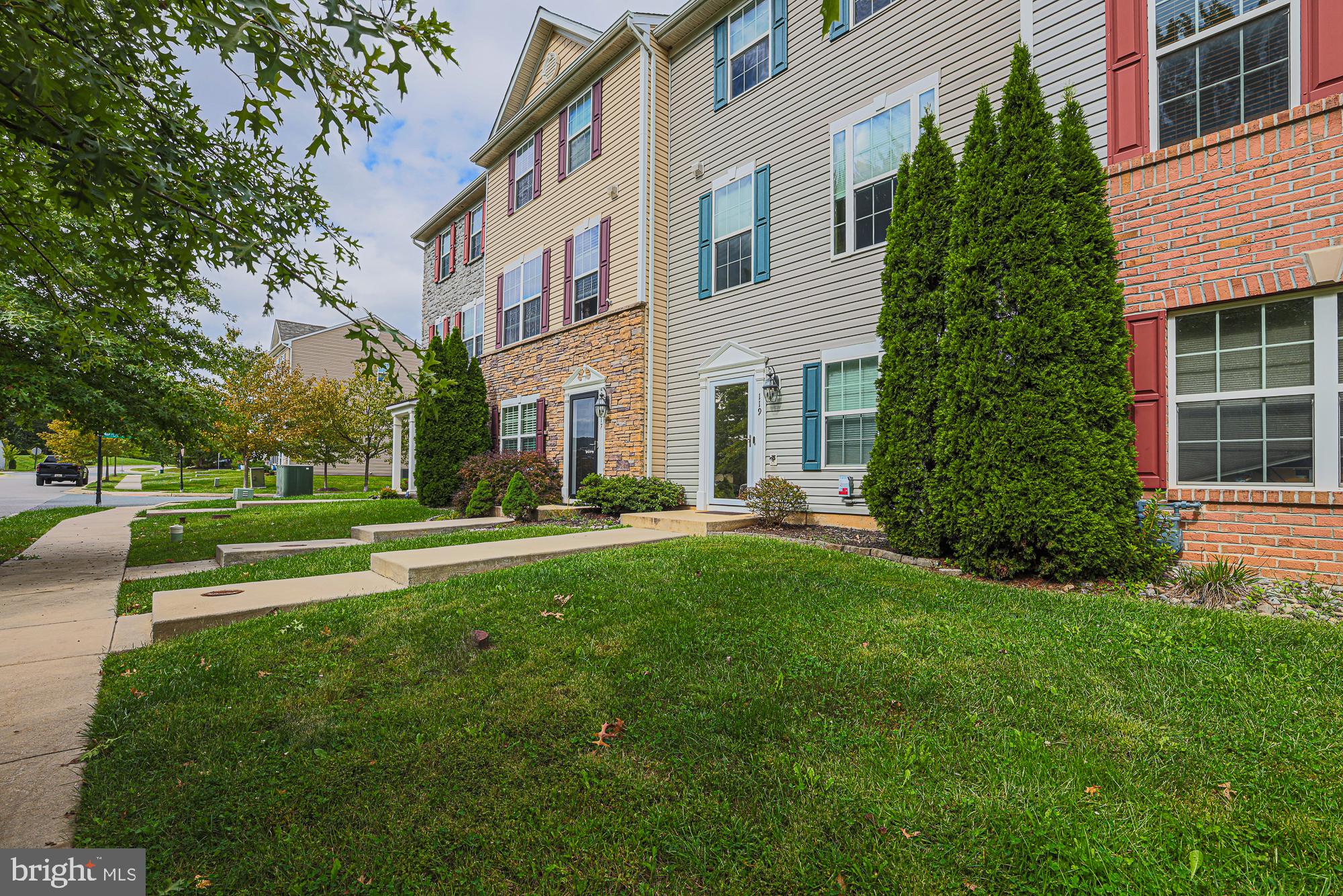 119 HOPEWELL DRIVE