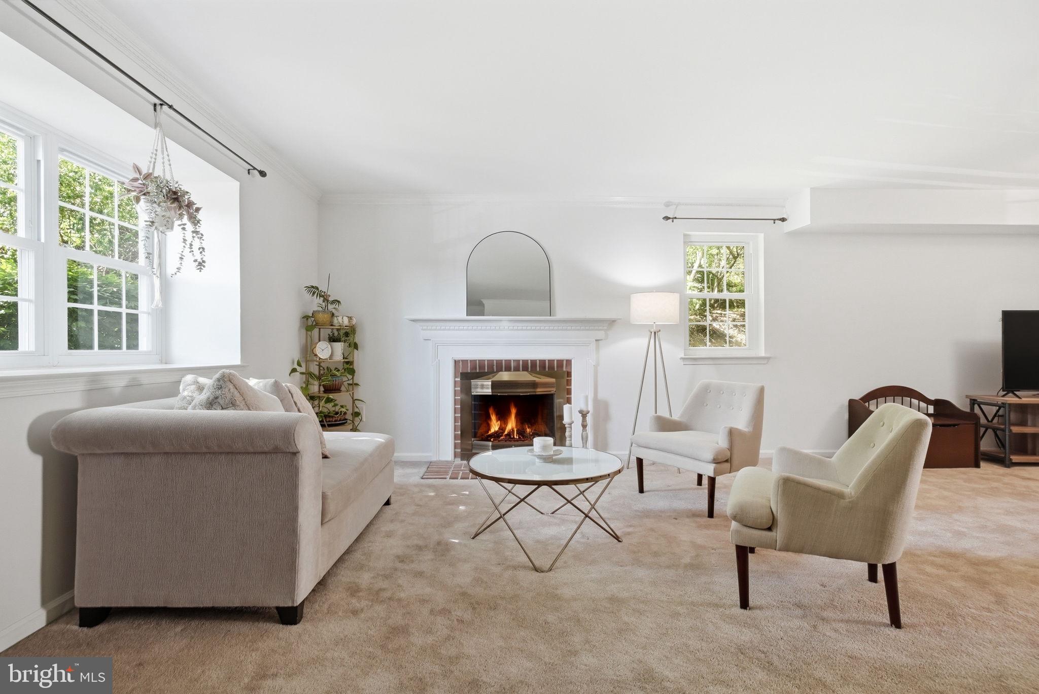 HERITAGE MANOR - Residential