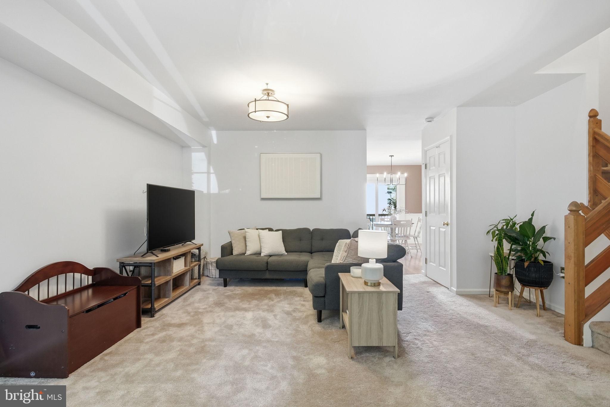 HERITAGE MANOR - Residential