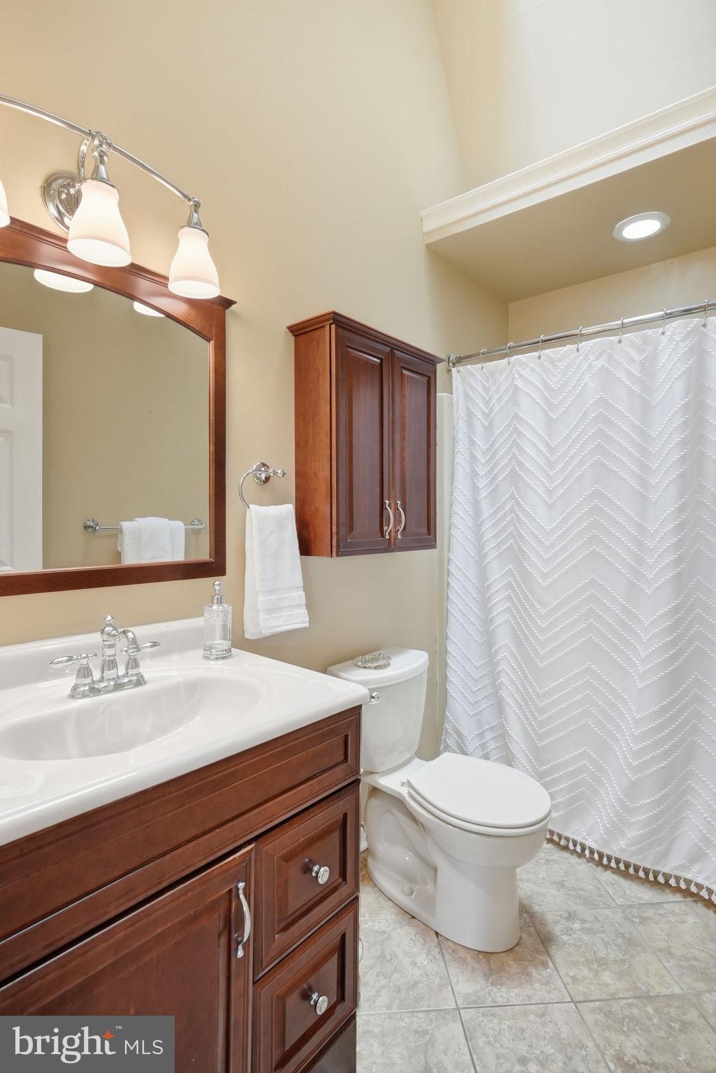 HERITAGE MANOR - Residential