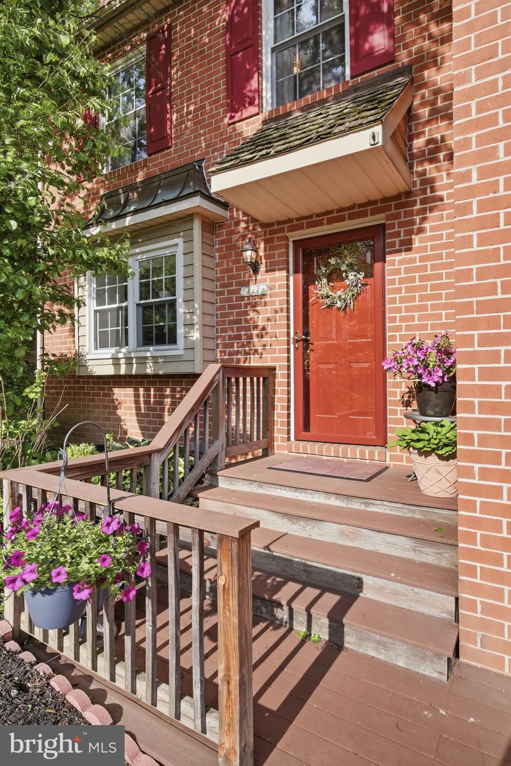 HERITAGE MANOR - Residential