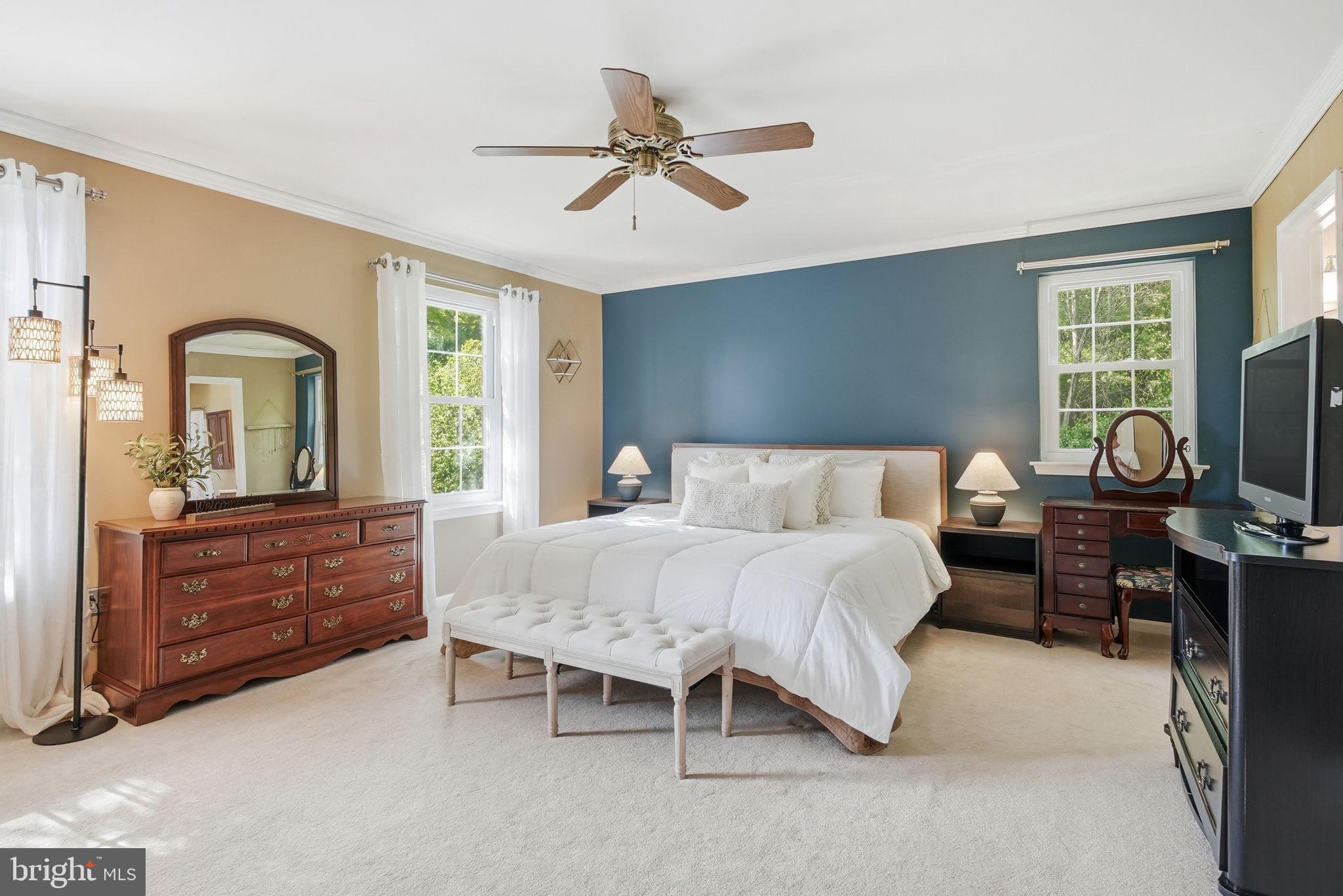 HERITAGE MANOR - Residential
