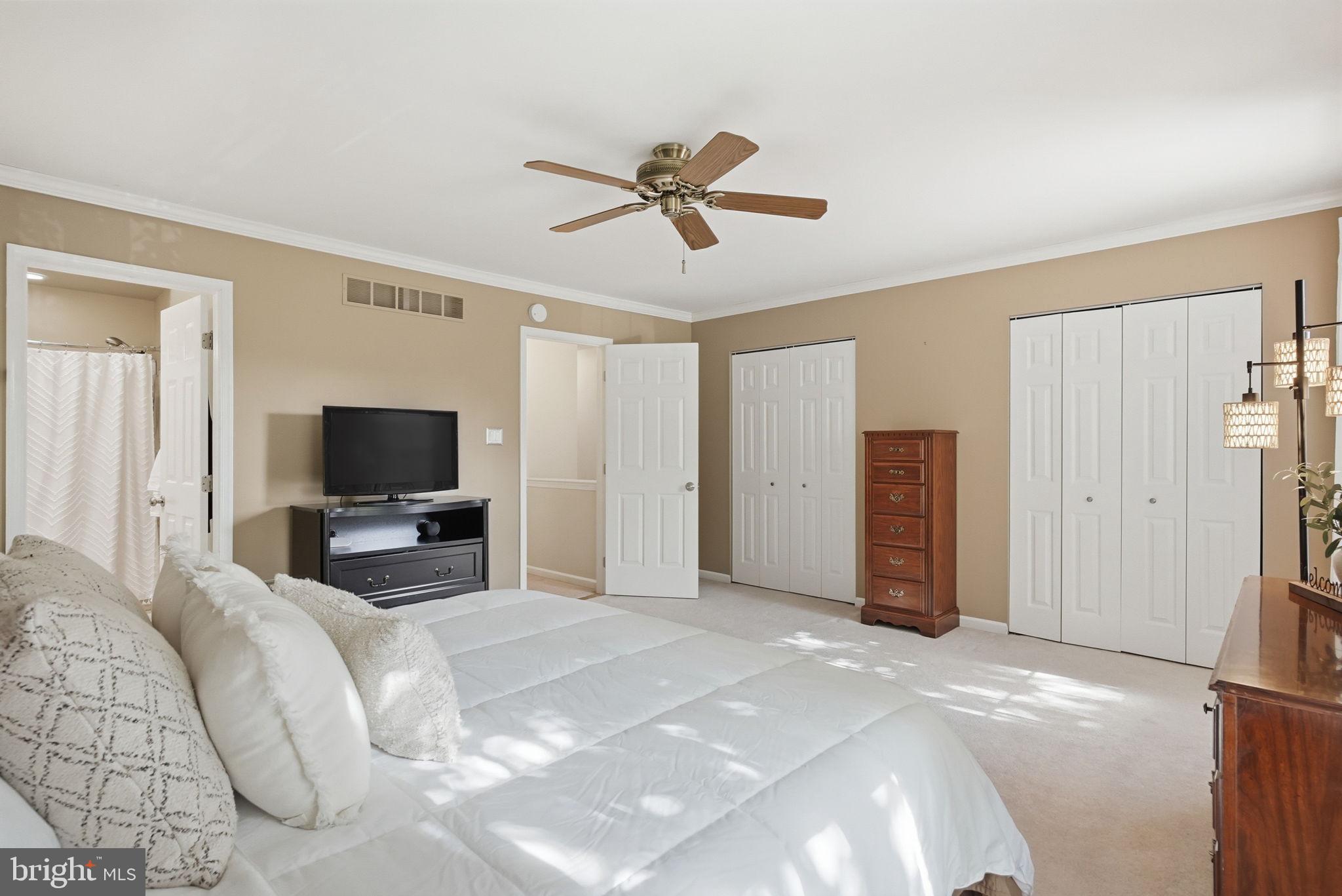 HERITAGE MANOR - Residential