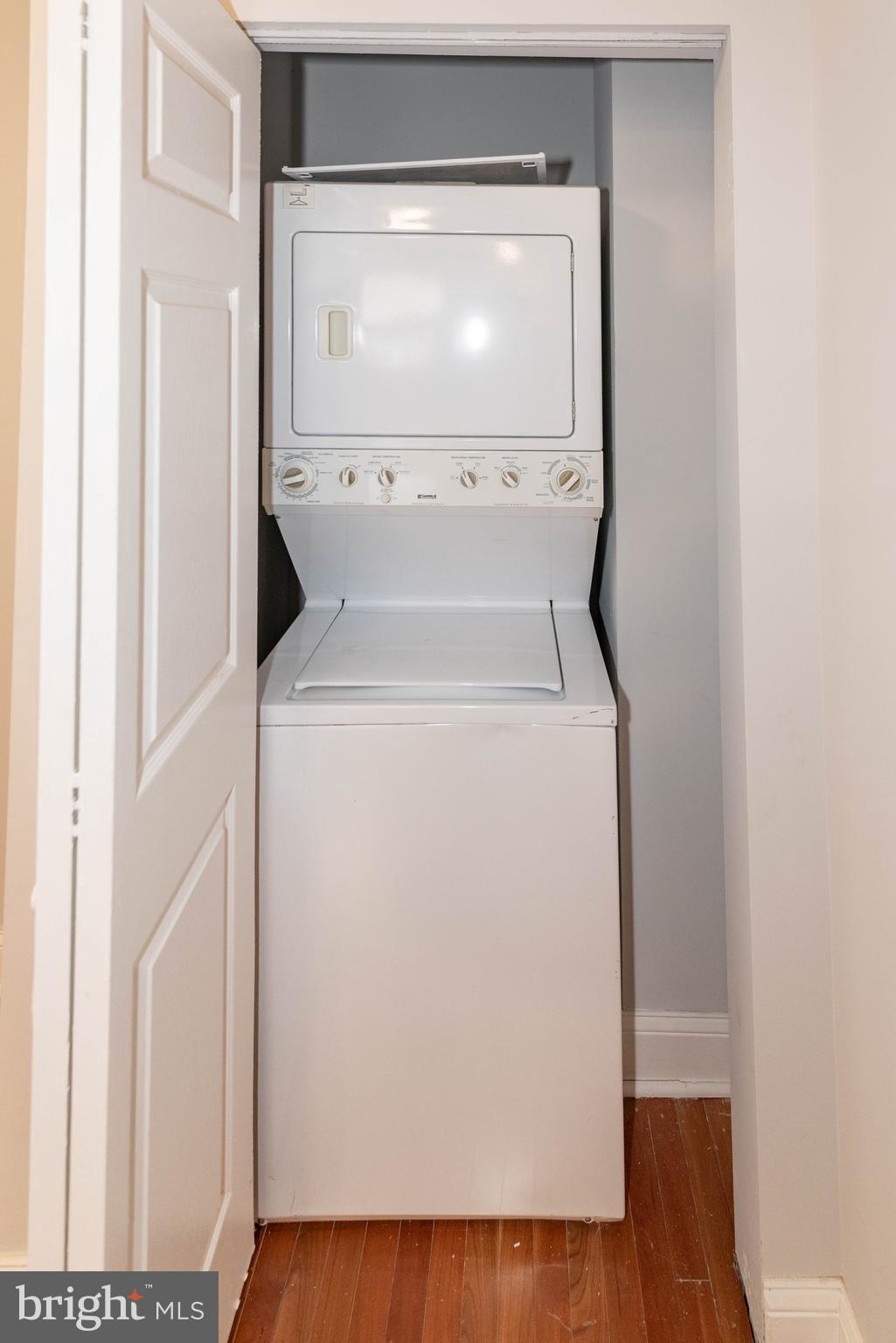 RESERVOIR HILL - Residential