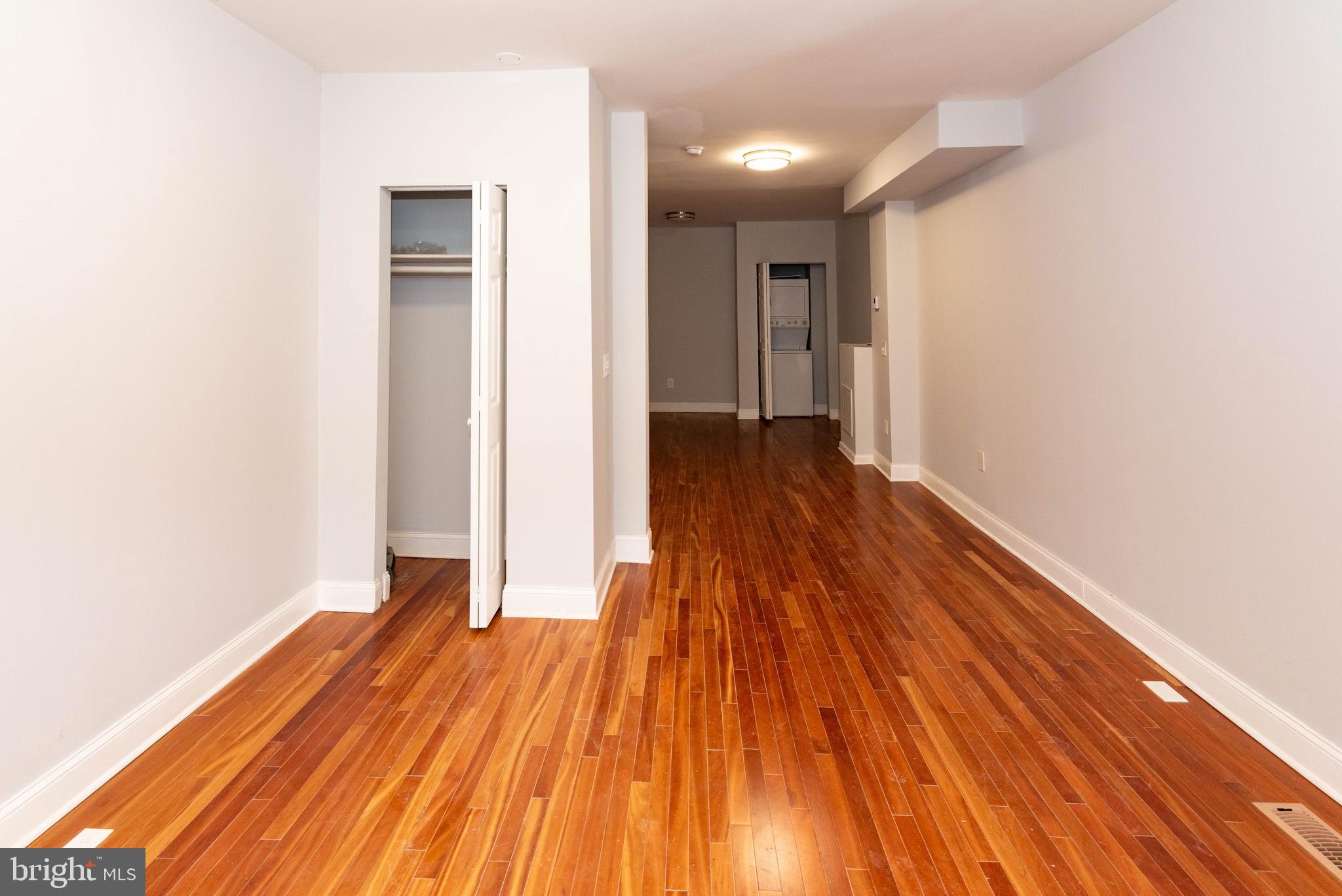 RESERVOIR HILL - Residential