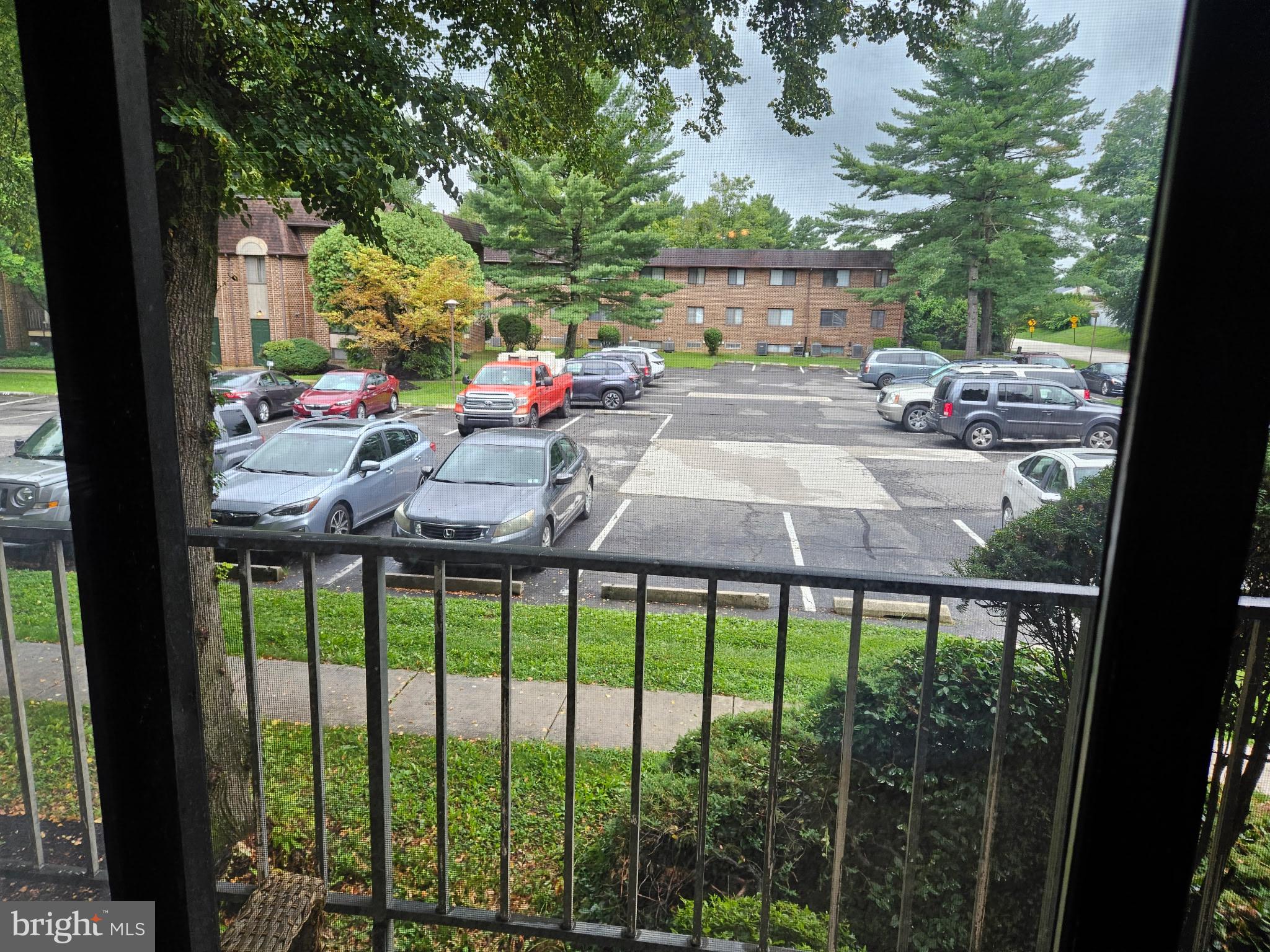 742-A PUTNAM BOULEVARD