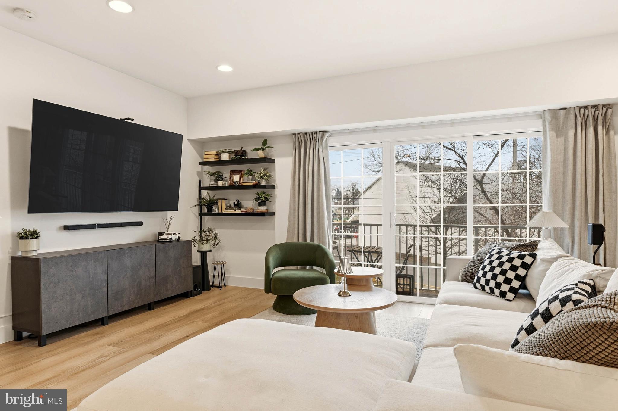 UNION STATION AT WC - Residential