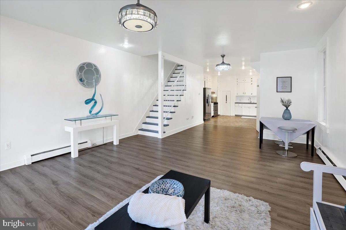 LANCASTER CITY WARD 7 - Residential