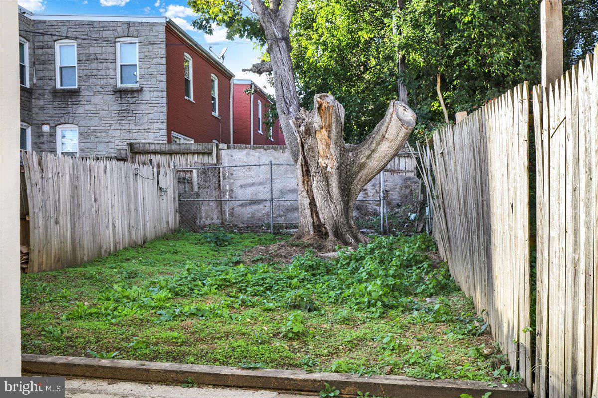 LANCASTER CITY WARD 7 - Residential