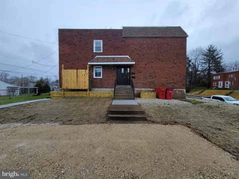 1331 Astor Street Unit 2, Norristown, PA MLS: PAMC2170366