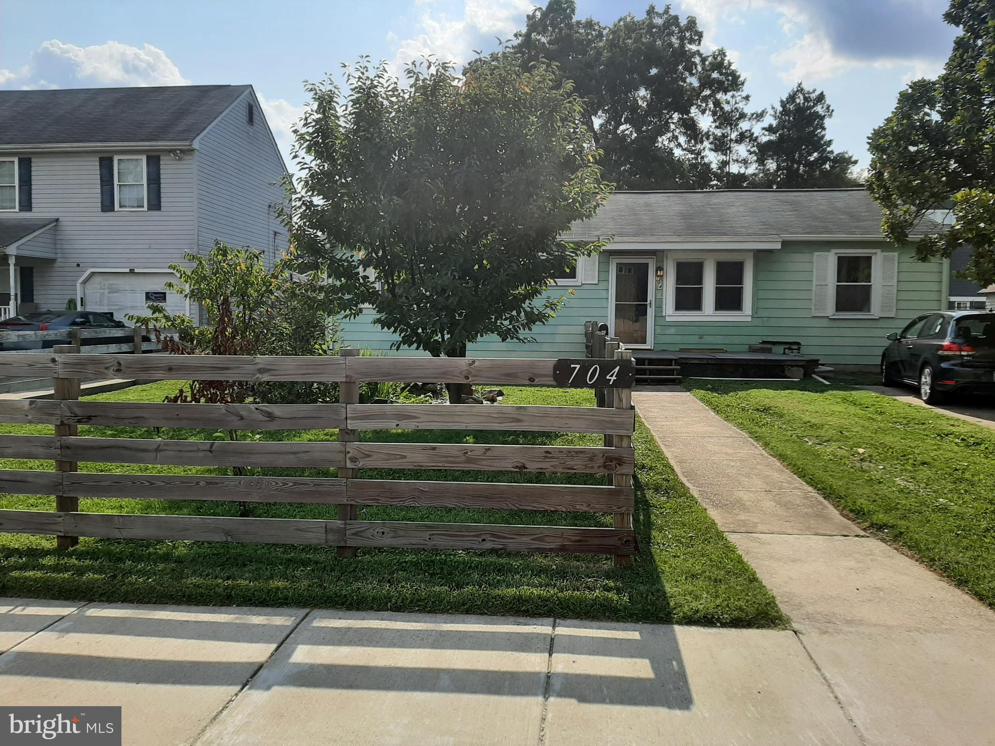 ELMWOOD - Residential