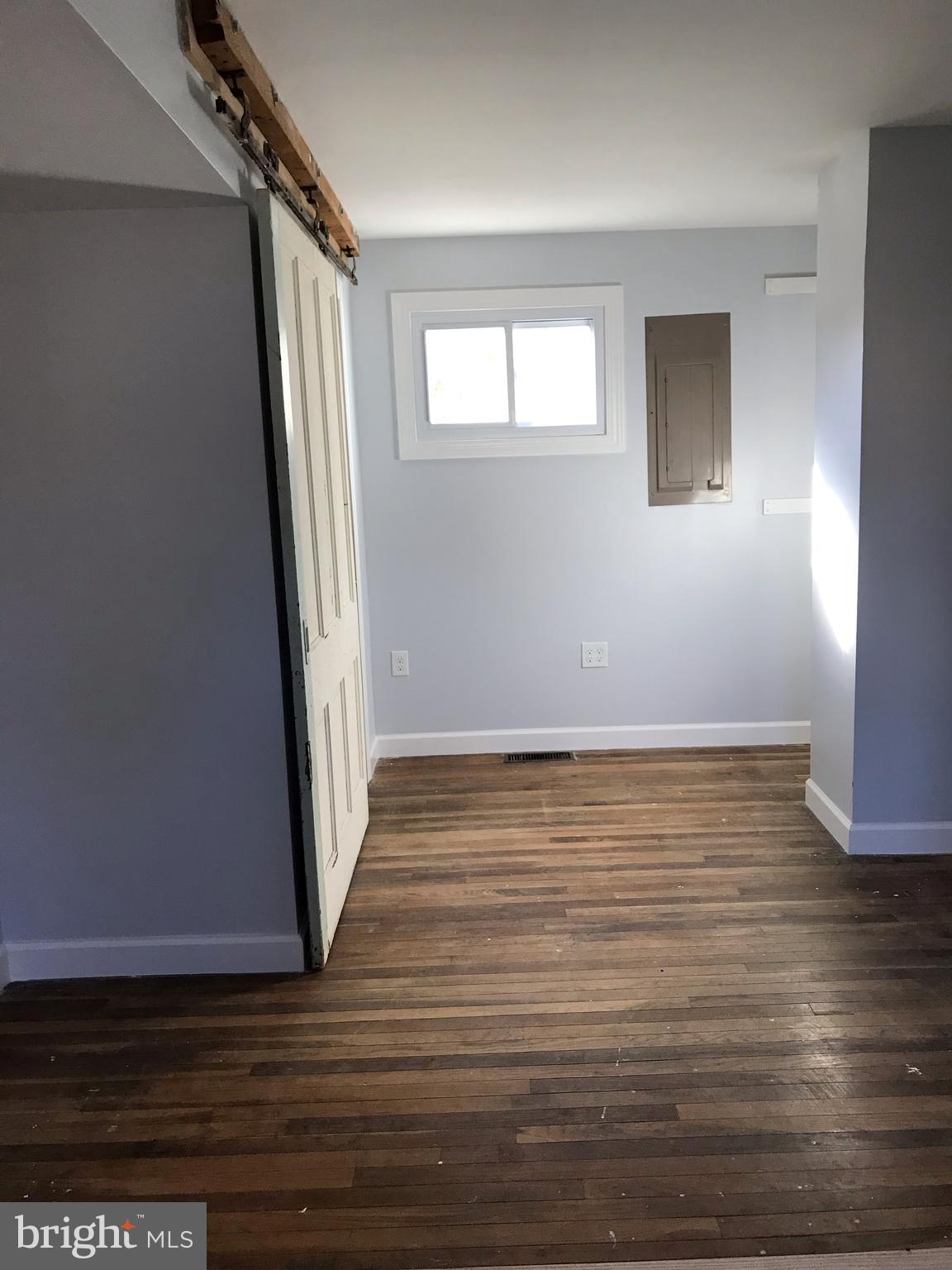 ELMWOOD - Residential