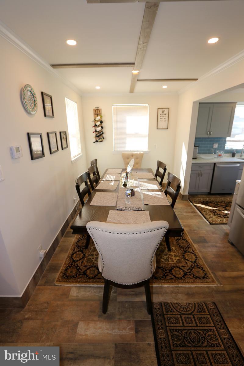 PHILADELPHIA (NORTHEAST) - Residential